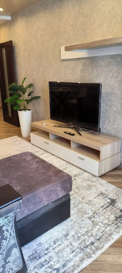 Квартира Комфортная евродвушка рядом с парком и развязкой на Крым и Мариуполь
