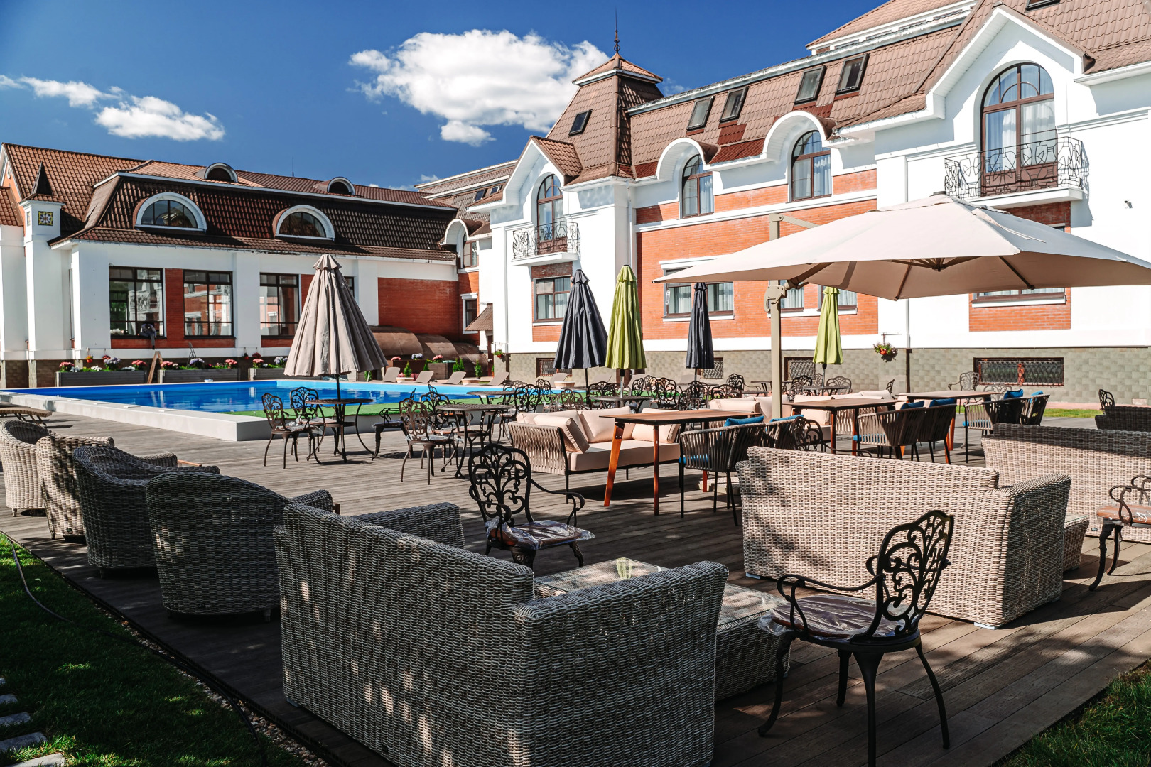 Отель Вилла Альпина