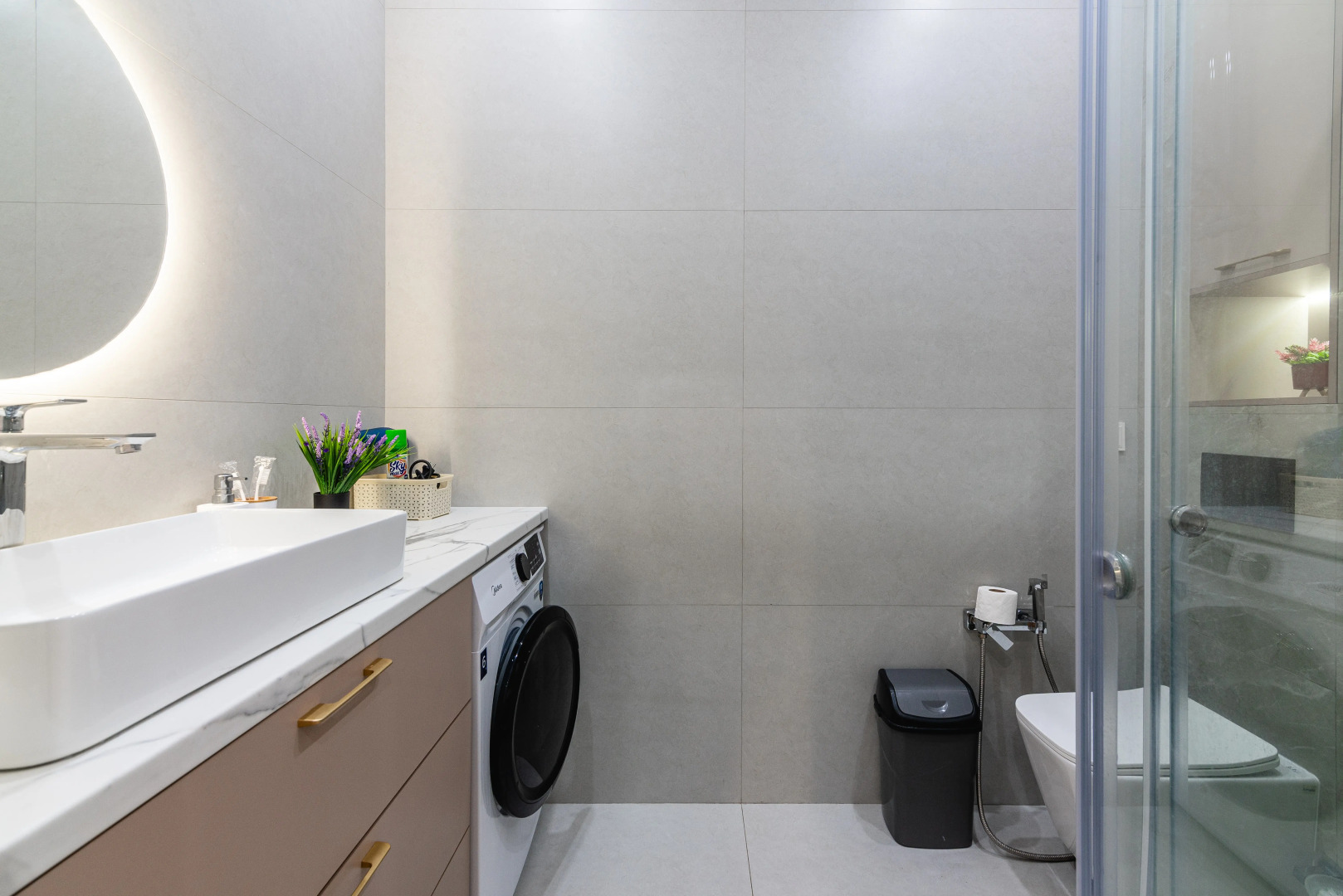 Апартаменты Уютная студия Фисташка в сердце города (170)