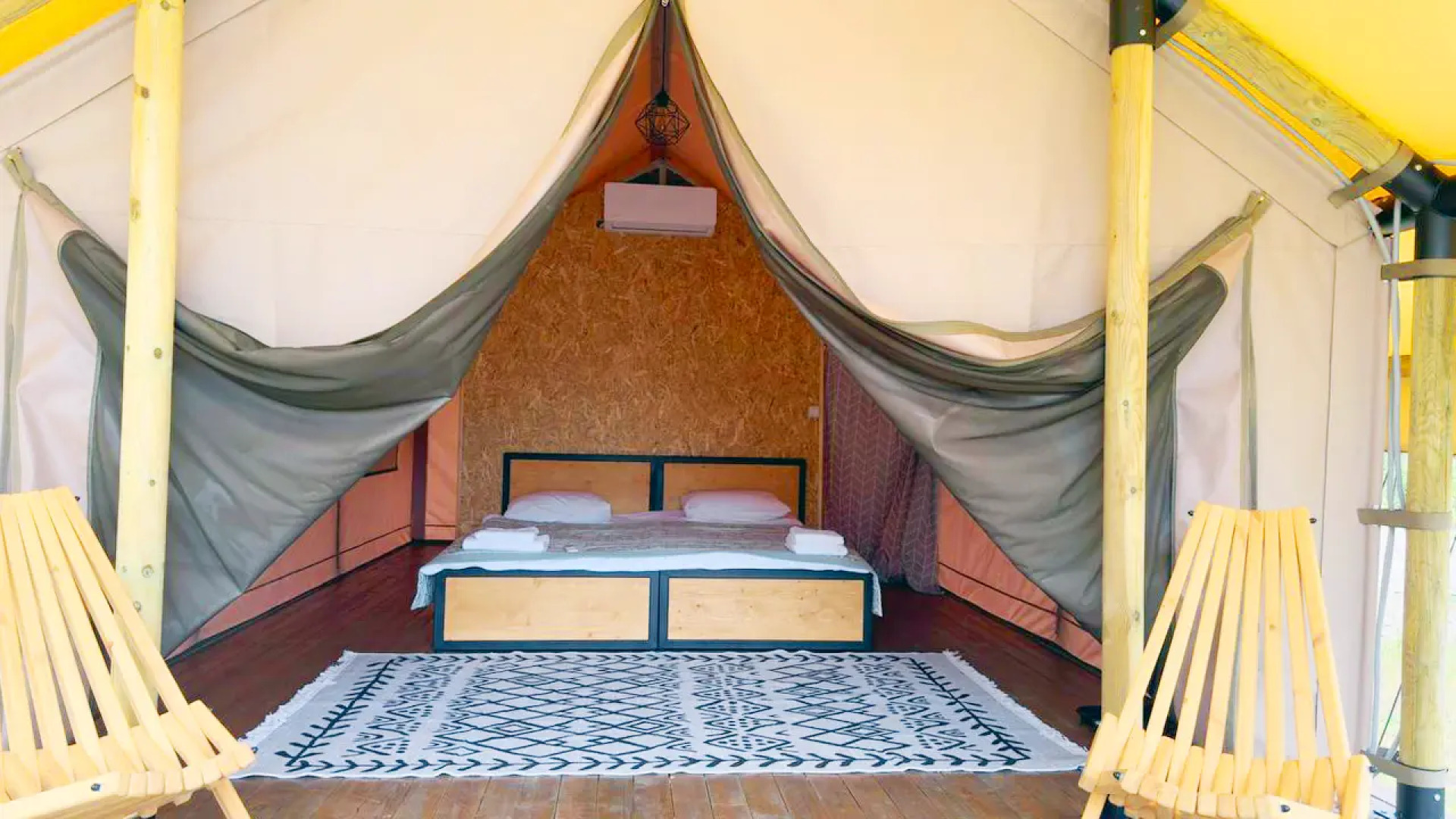 Коттедж Caspian Camp