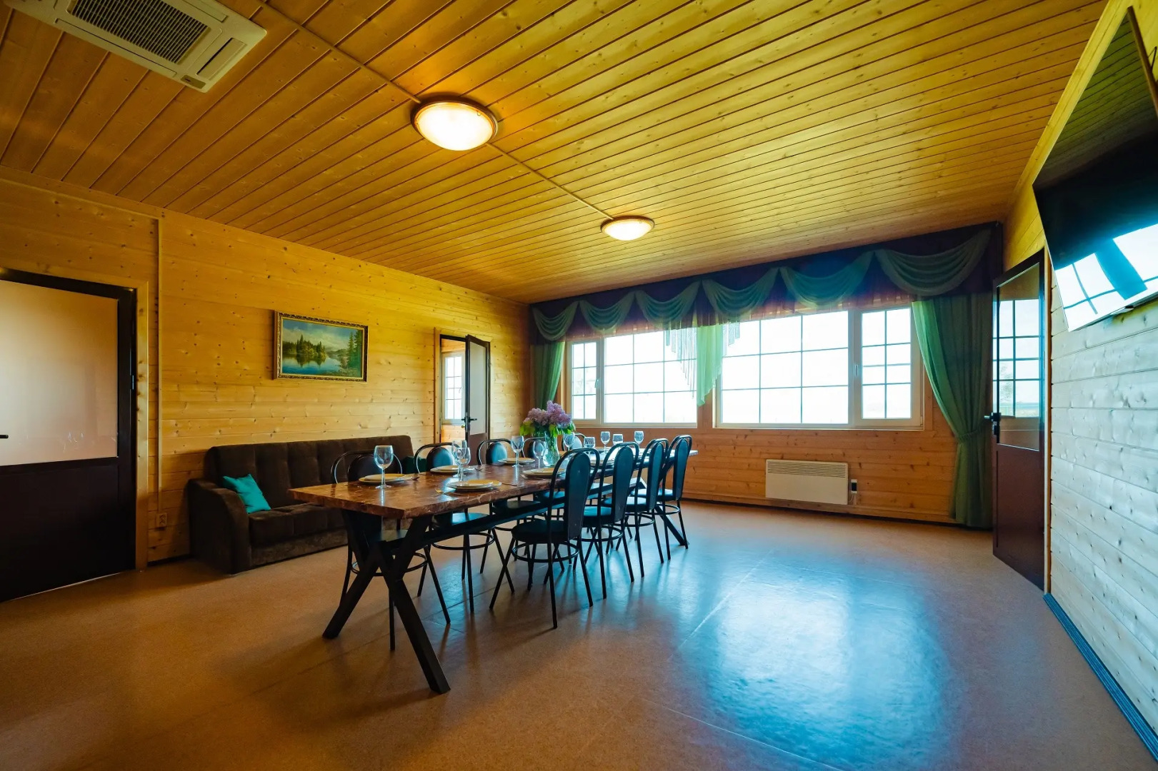 Частный дом на берегу озера Плещеево 57А