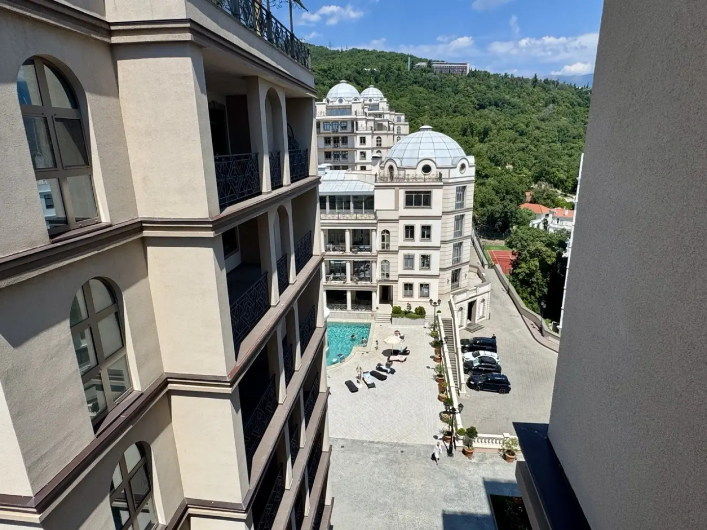 Апартаменты Двухкомнатные с Балконом Премиум класса в ЖК Дипломат