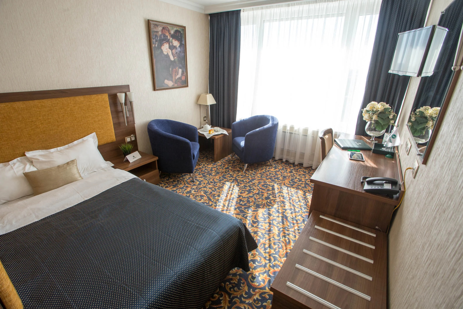 Отель Малахит