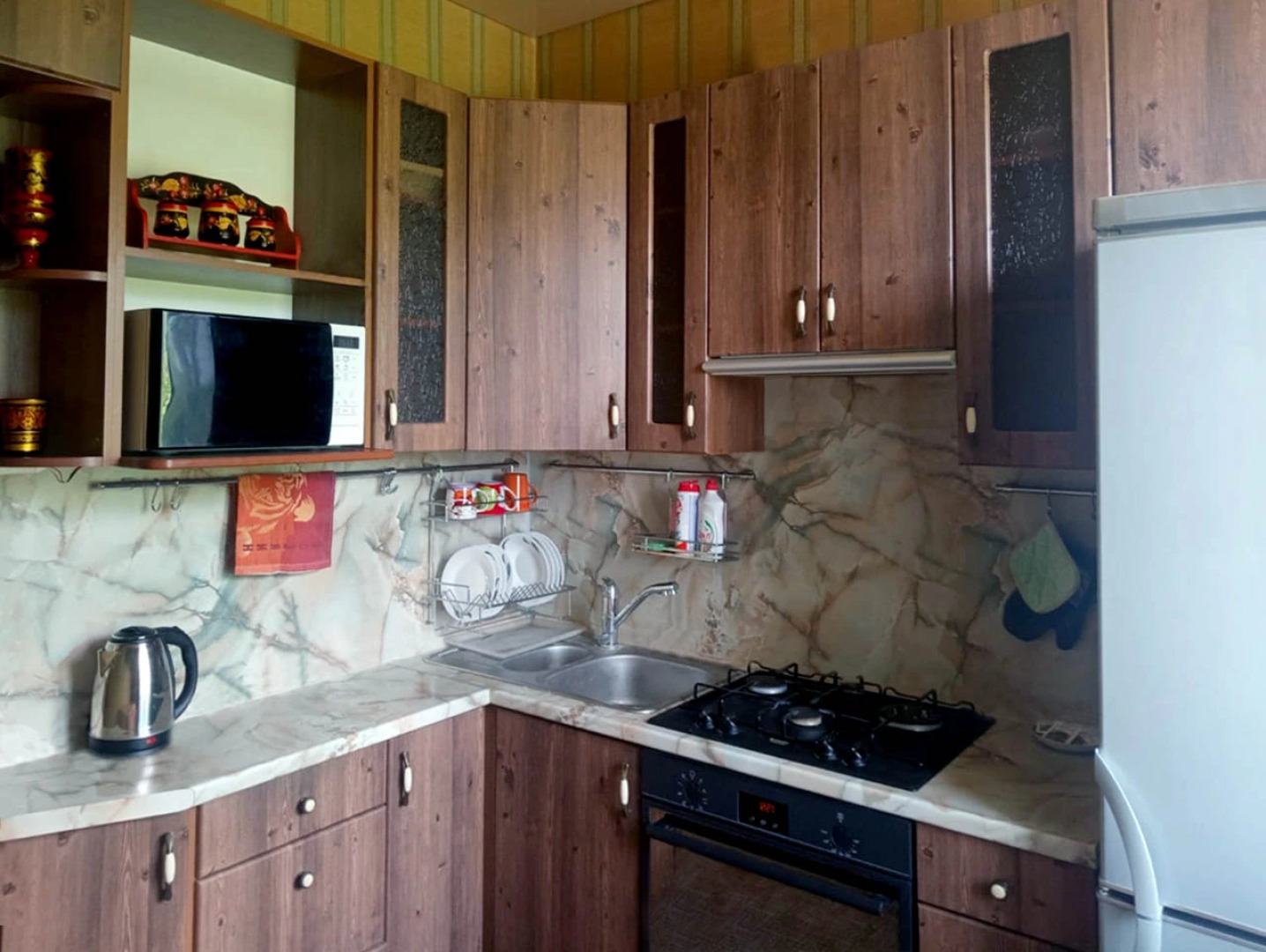 Квартира эконом двухкомнатная рядом с центром, 33 квартиры