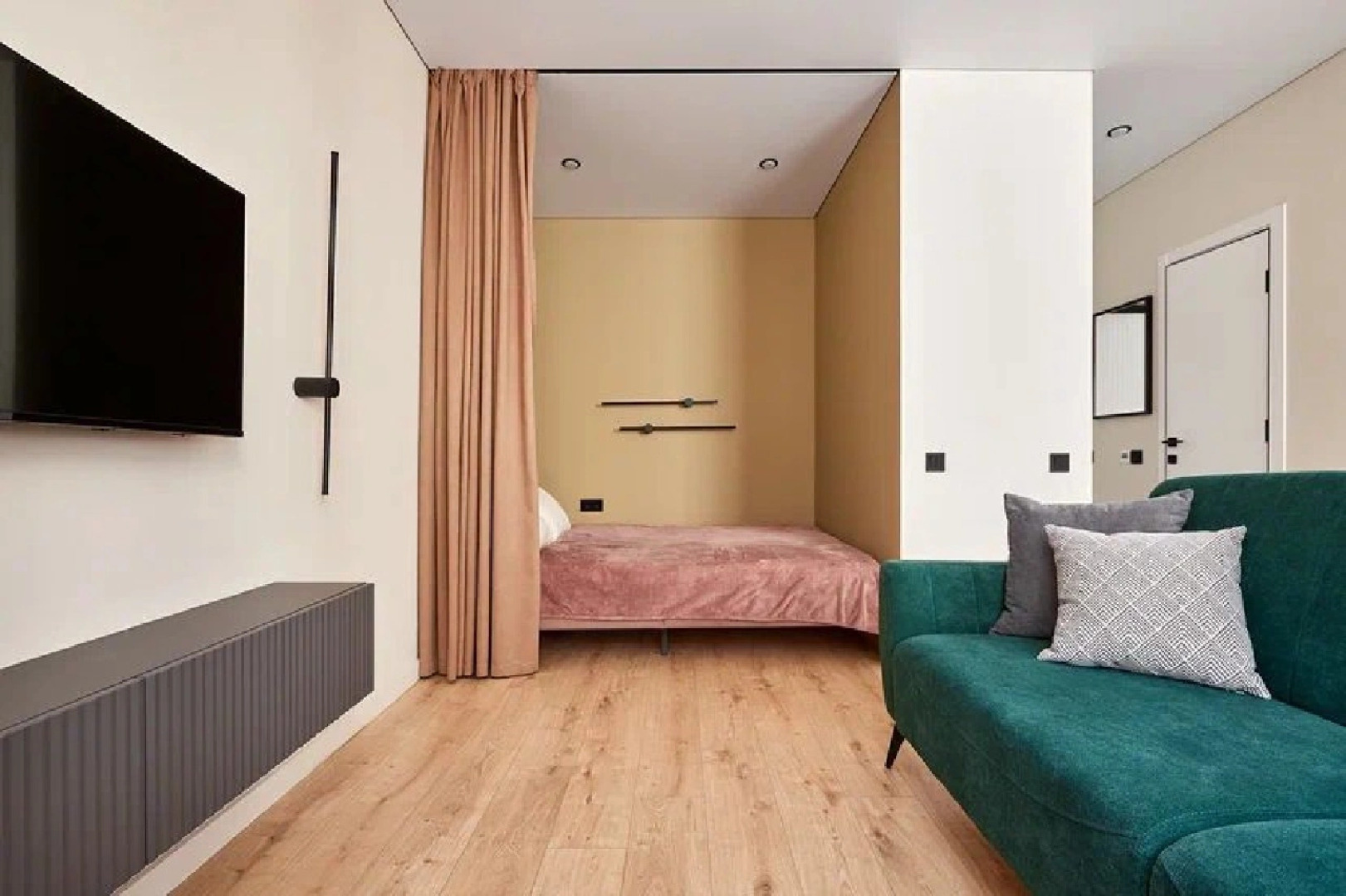 Апартаменты На Героя Георгия Бочарникова 14