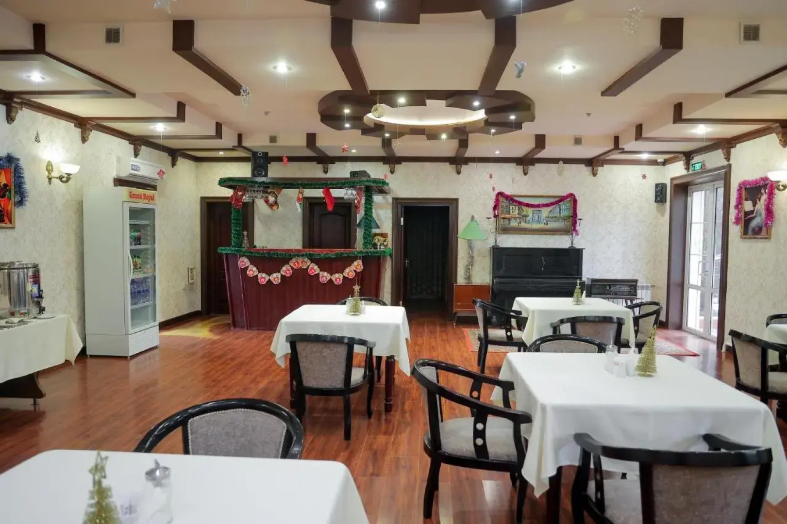 Отель GRAND ROYAL