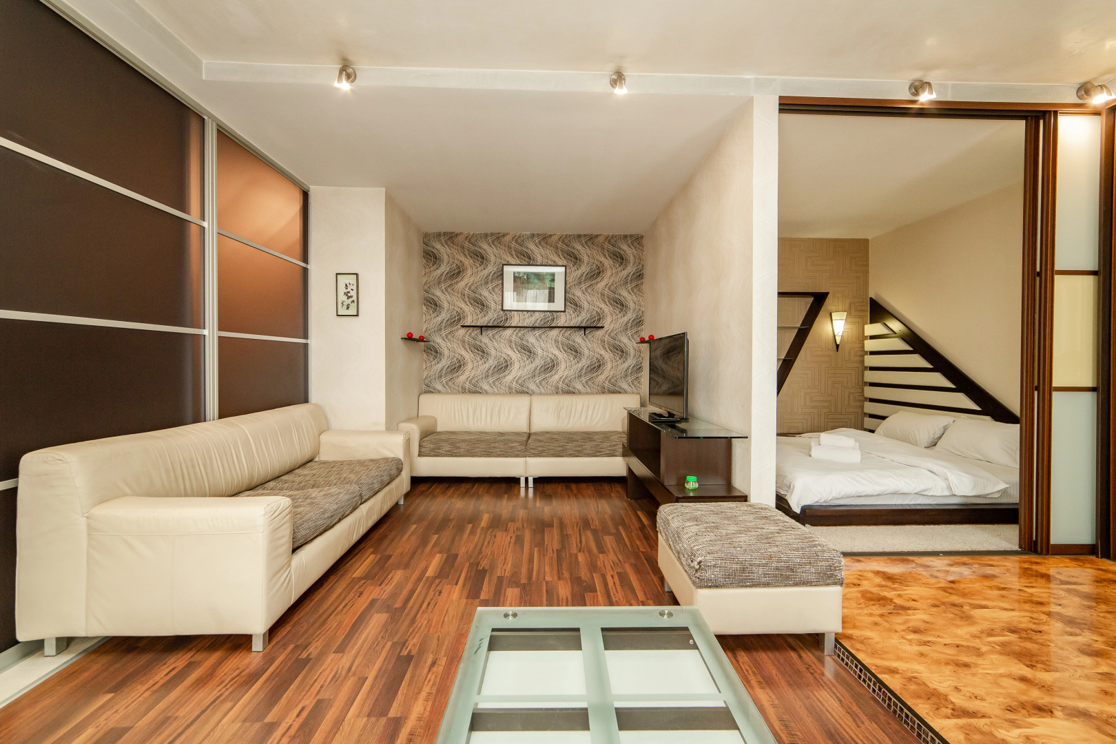 Апартаменты BelaTravel по адресу: проспект Независимости, д.89