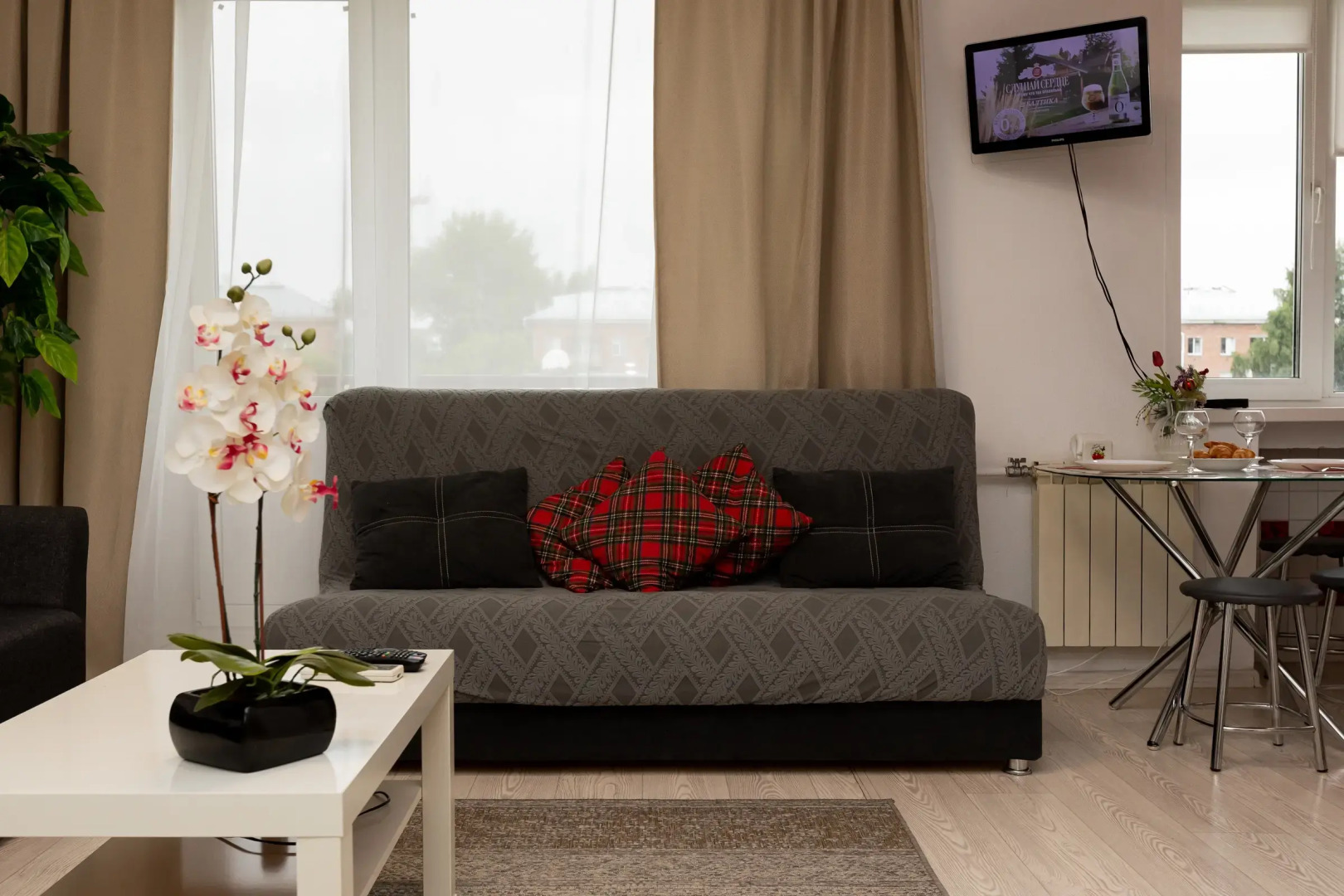 Апартаменты Yousinn Маркса 27