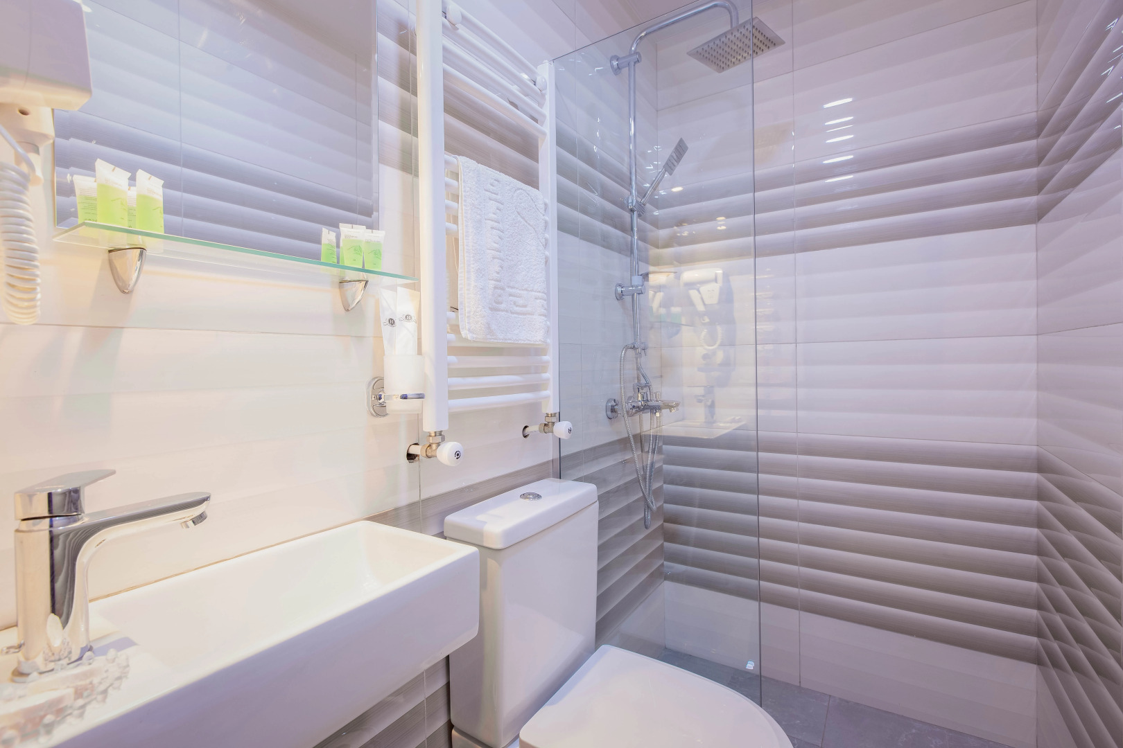 Отель Central Gate Tbilisi Boutique Hotel