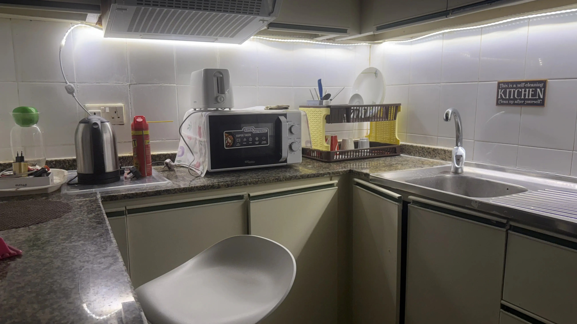 Хостел Rovers Boys Dubai