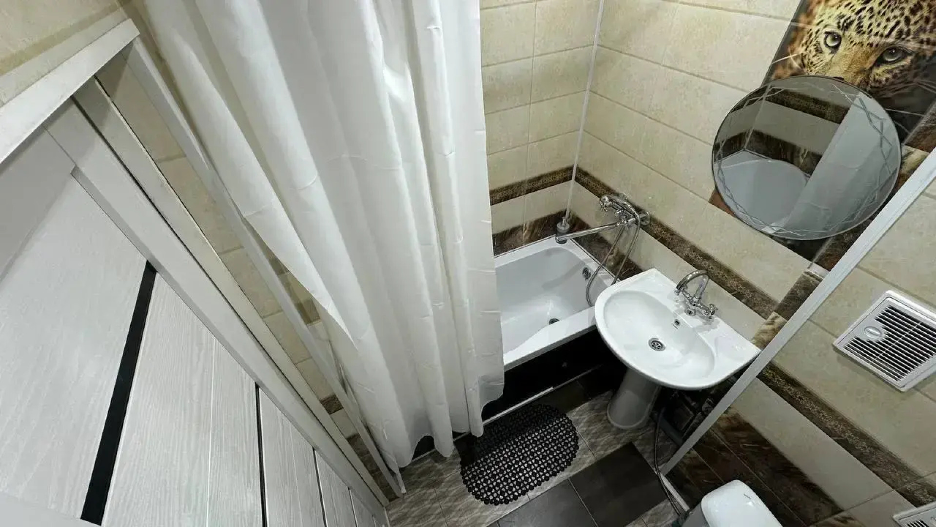 Квартира комфорт Интернациональный 6