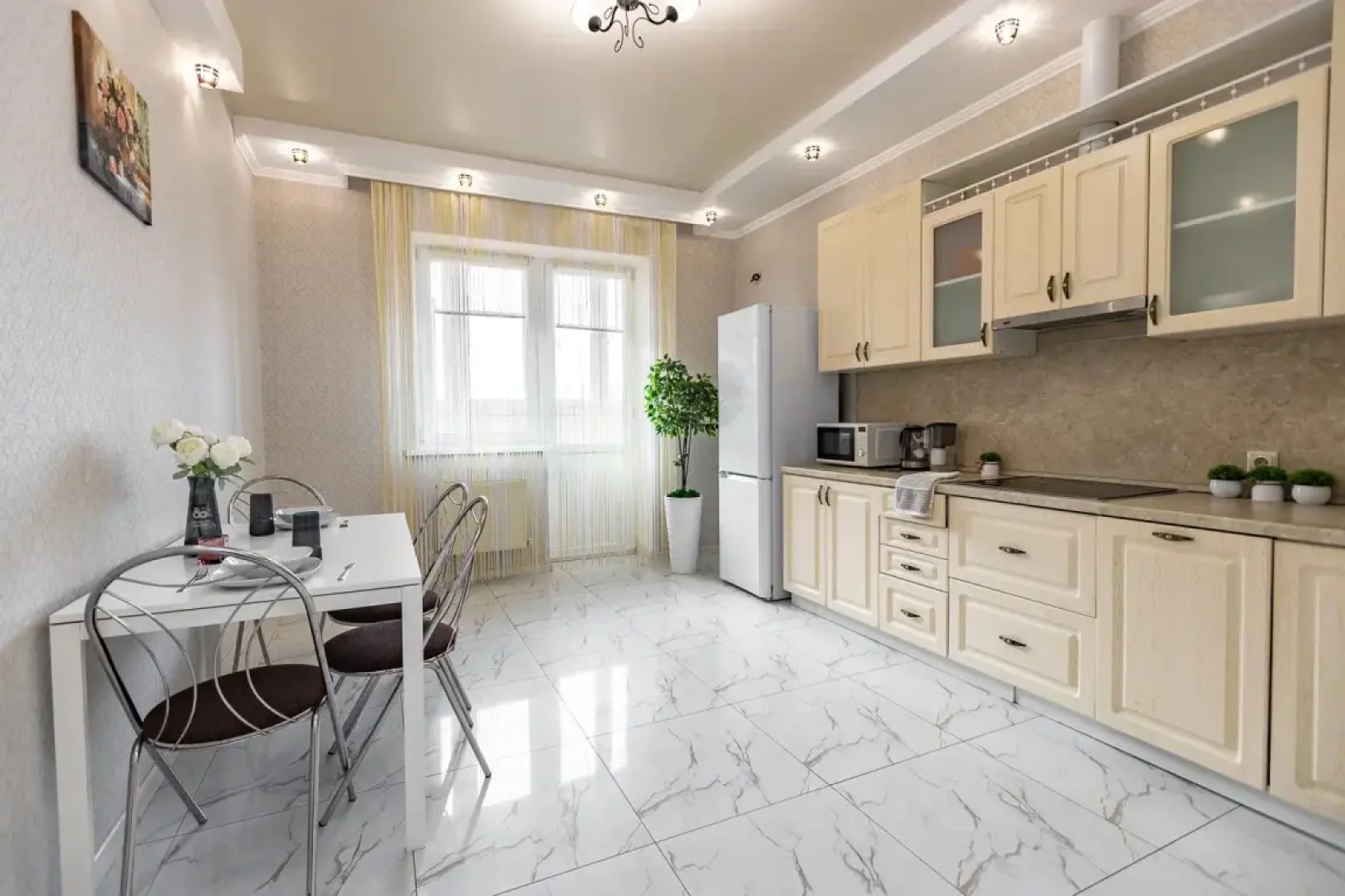 Apartment Krasnodar Gallary by Alekseev