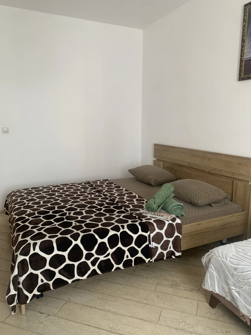 Квартира Прекрасная Возле Кристалла Рядом С Центром