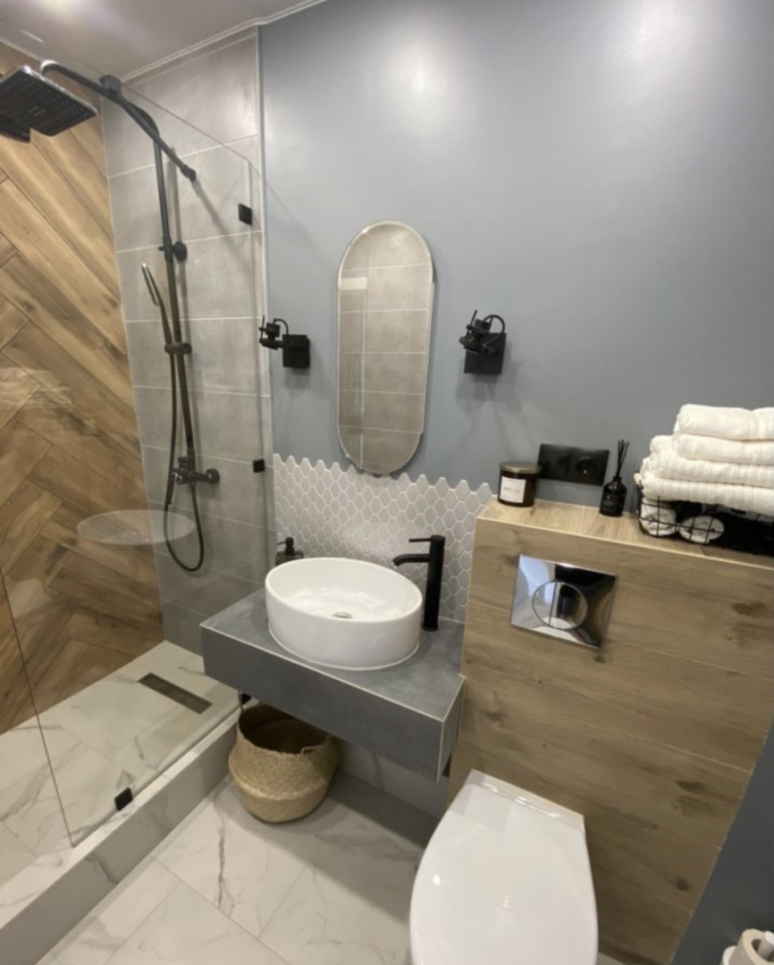 Апартаменты с видом на город на бульваре 75-летия Победы 1