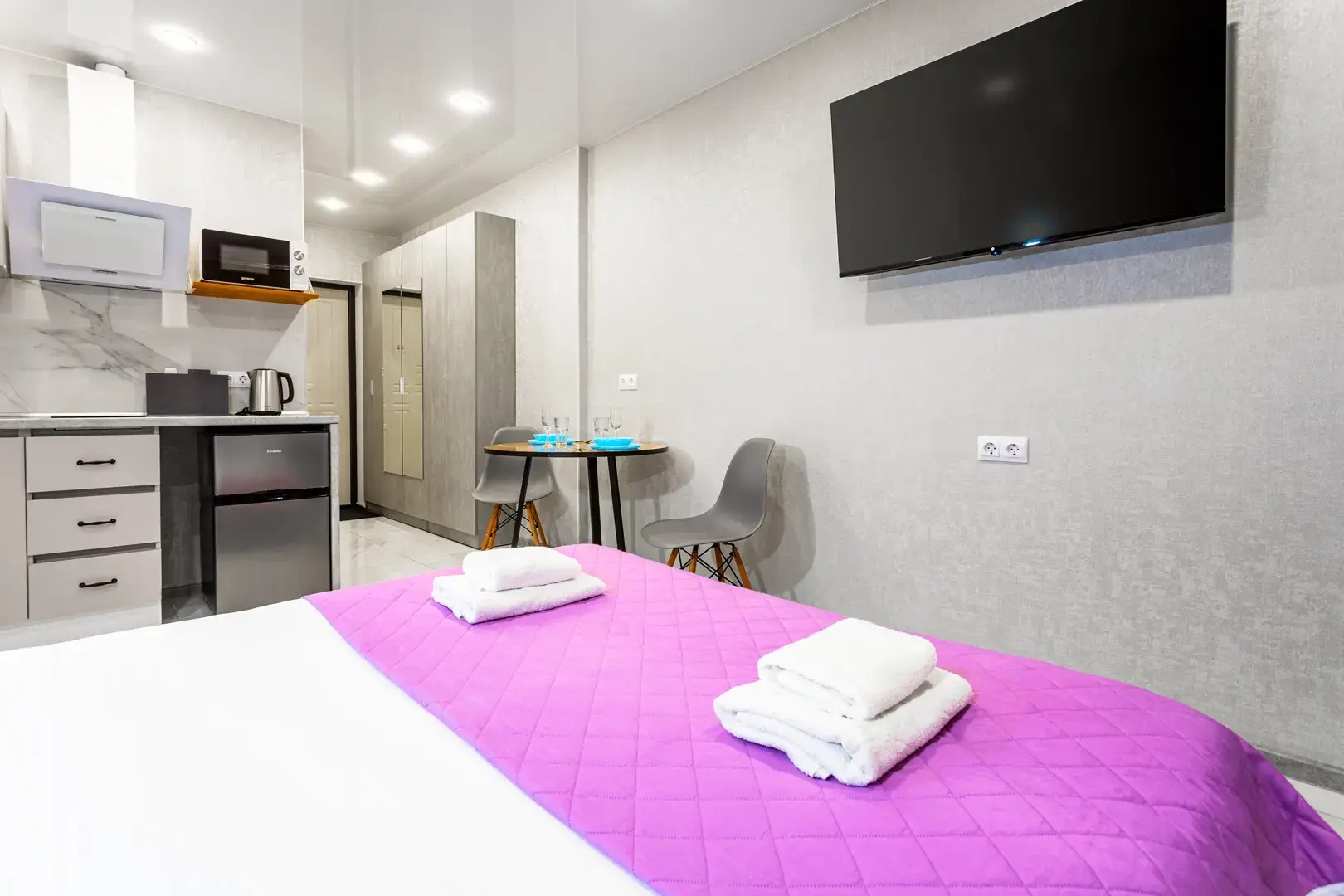 Апартаменты Студия LoveHotelSirius в ЖК бизнес класса Фрукты