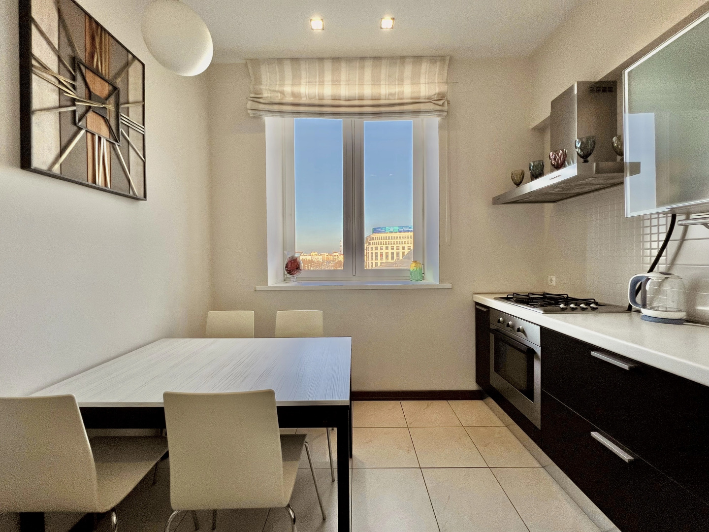 Апартаменты 4 комнатные Vip пр-т Независимости 30 Центр