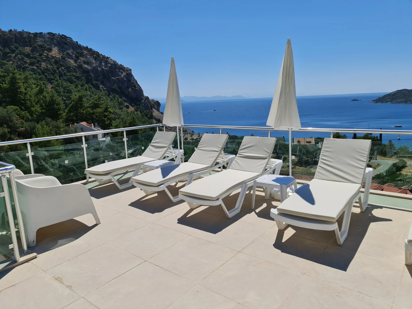 Апартаменты Serena Suit Apartment