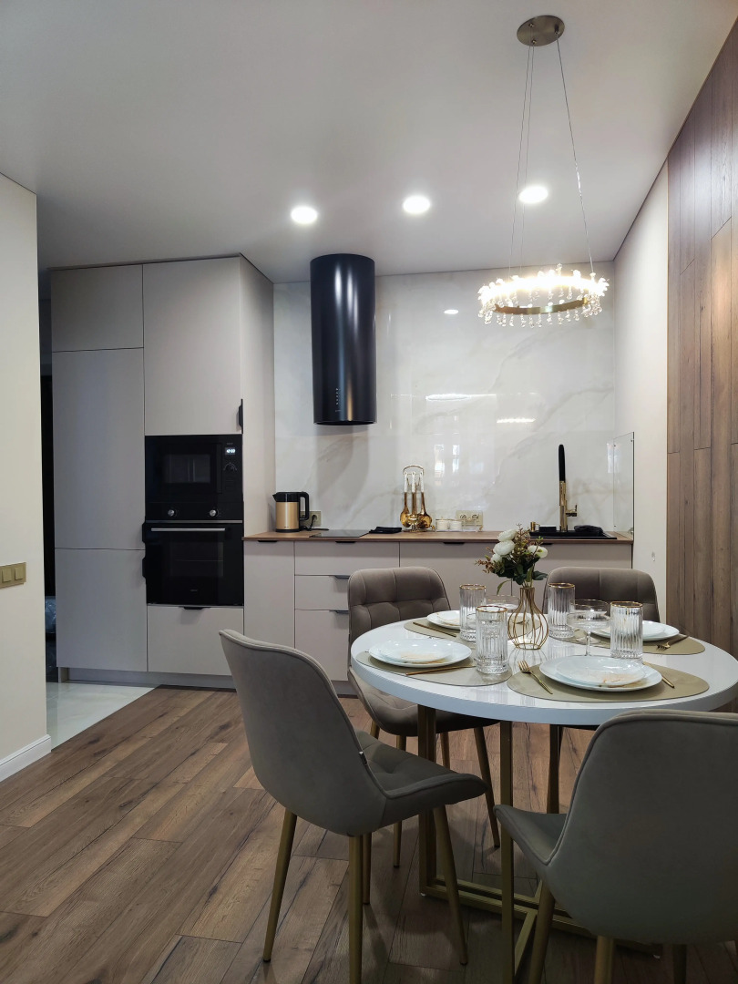 Квартира Стильная дизайнерская в новом доме