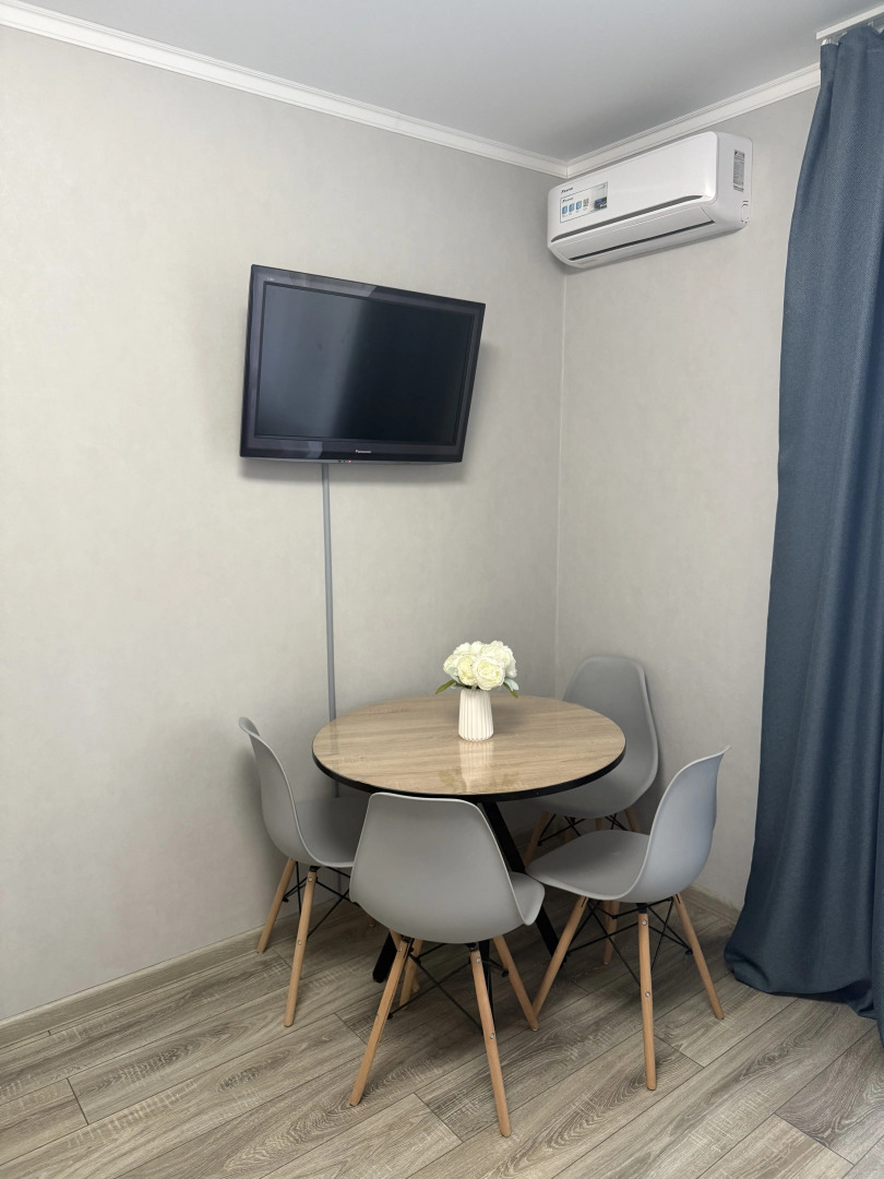 Квартира у метро в 5 минутах от центра города