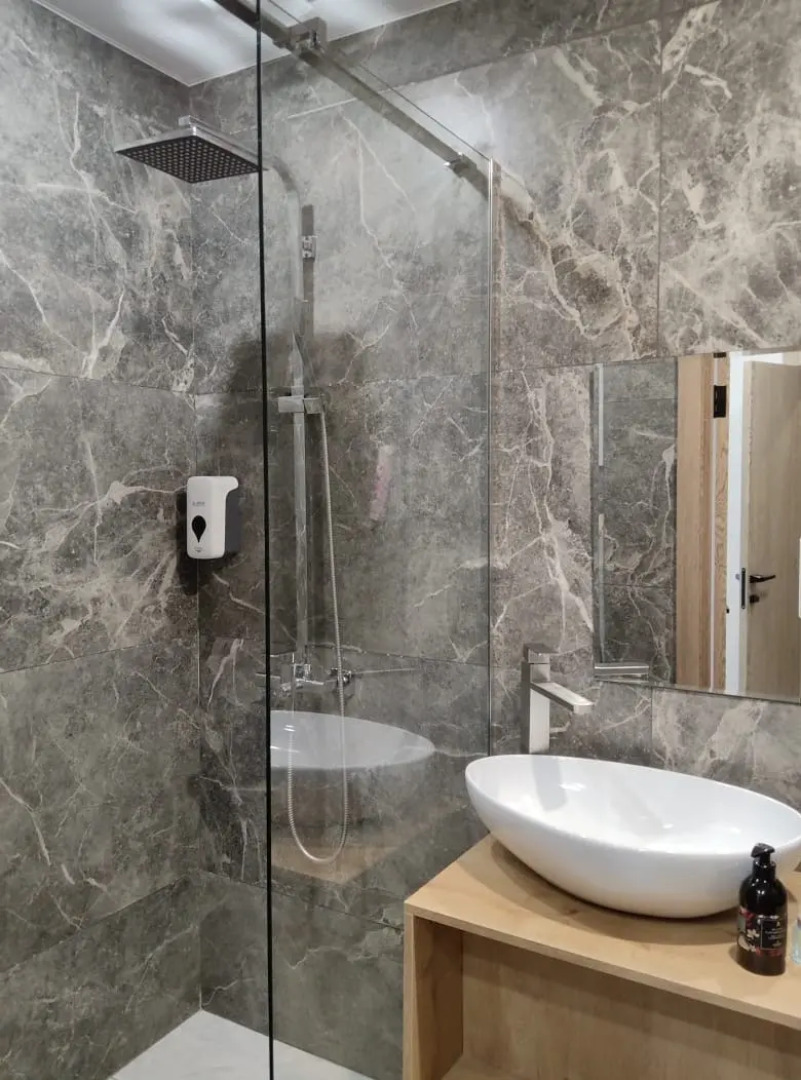 Апартаменты на Набережной Толстого, 41, номер 1