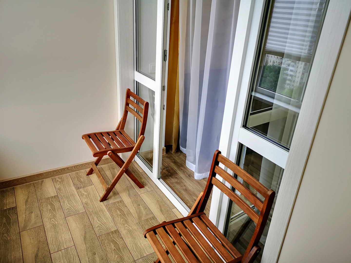 Апартаменты на Ангарской 100а