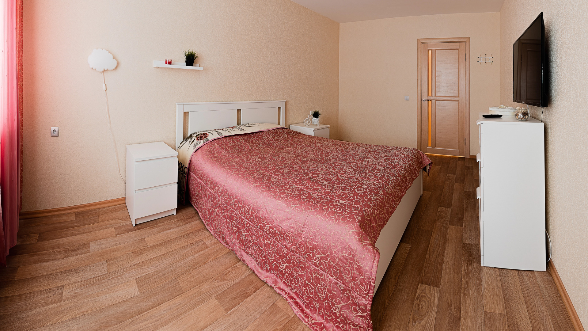 Апартаменты на Невзоровых