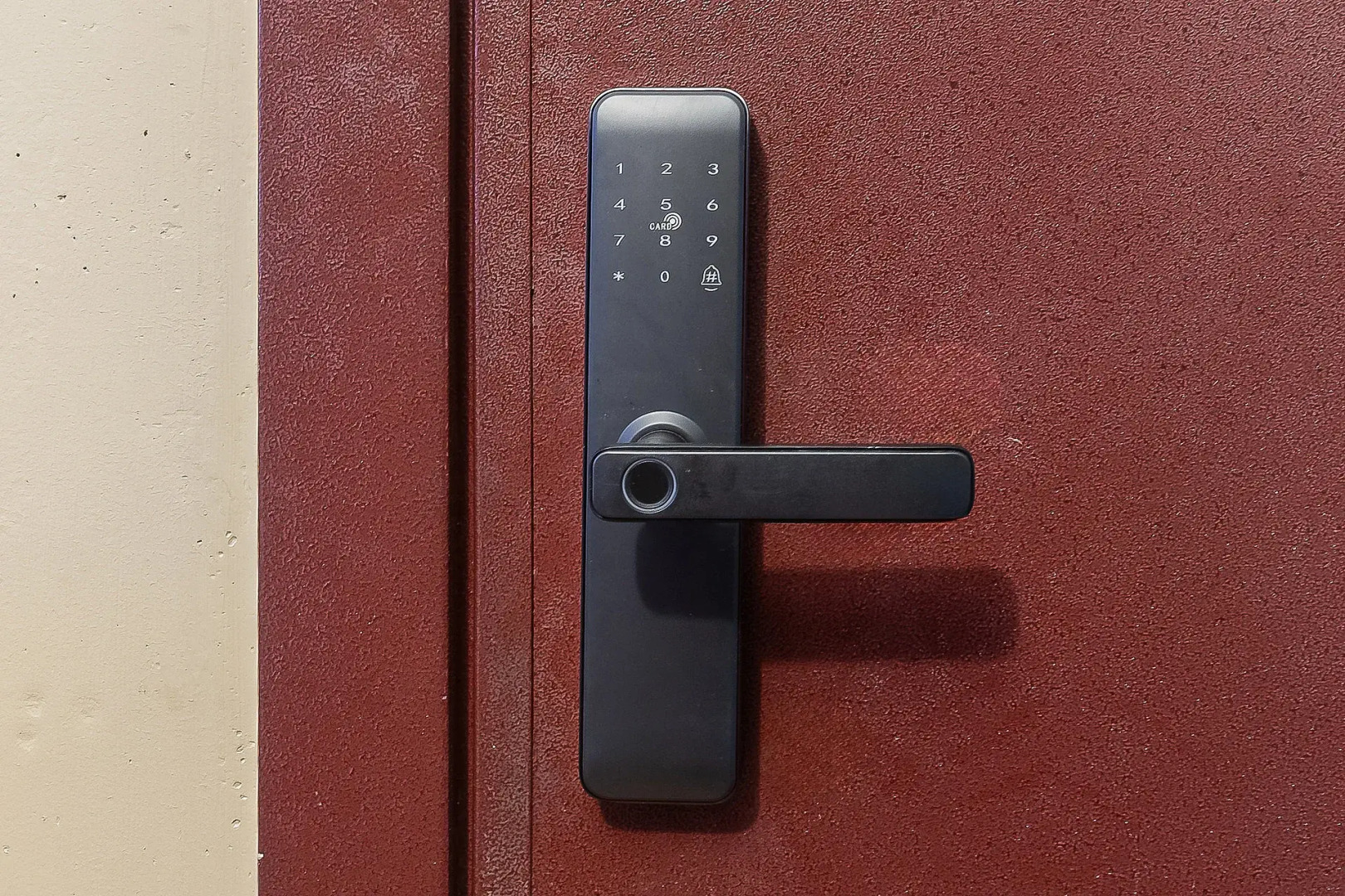 Апартаменты улучшенные, в центре города, с тремя спальнями