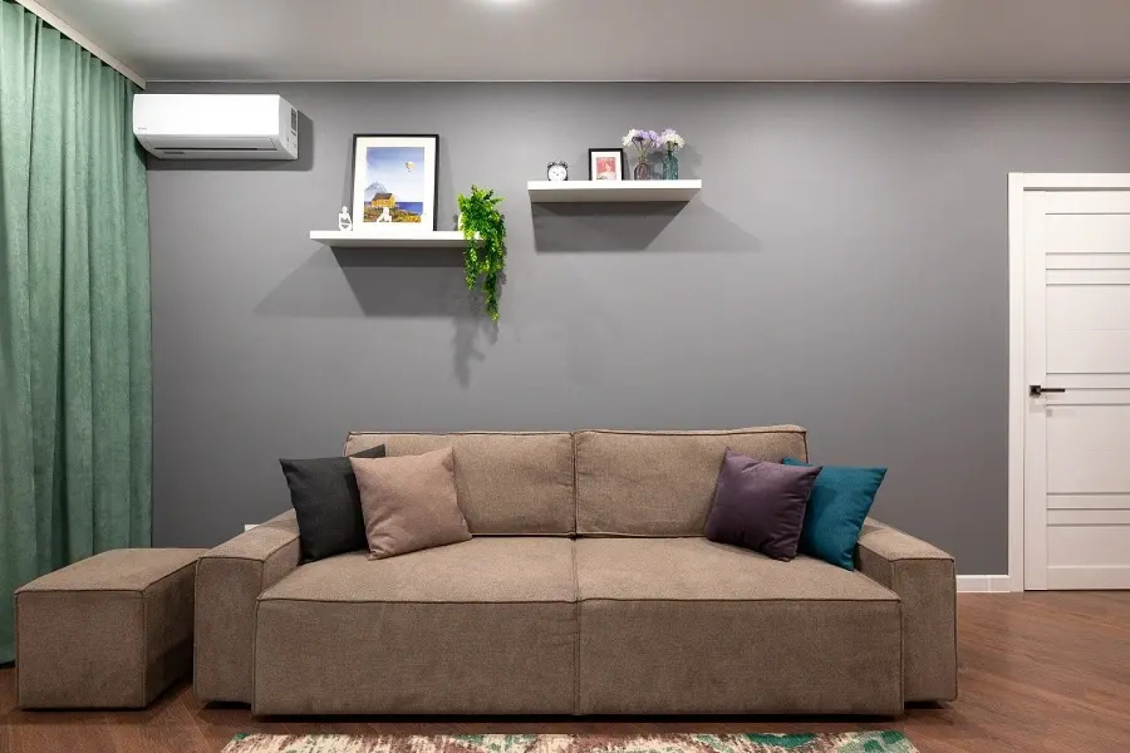 Квартира Двухкомнатная в Центре рядом с Озером Кабан ул. Татарстан д. 58