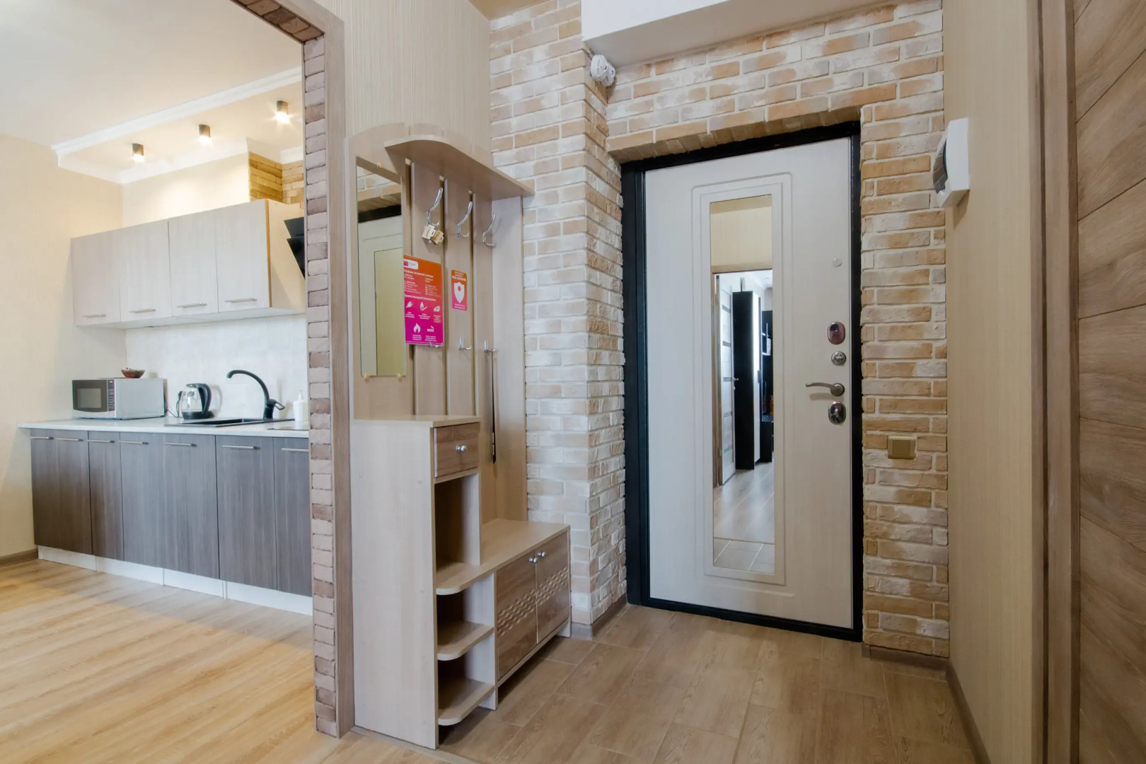 Квартира 9 Ночей на Пархоменко 2а