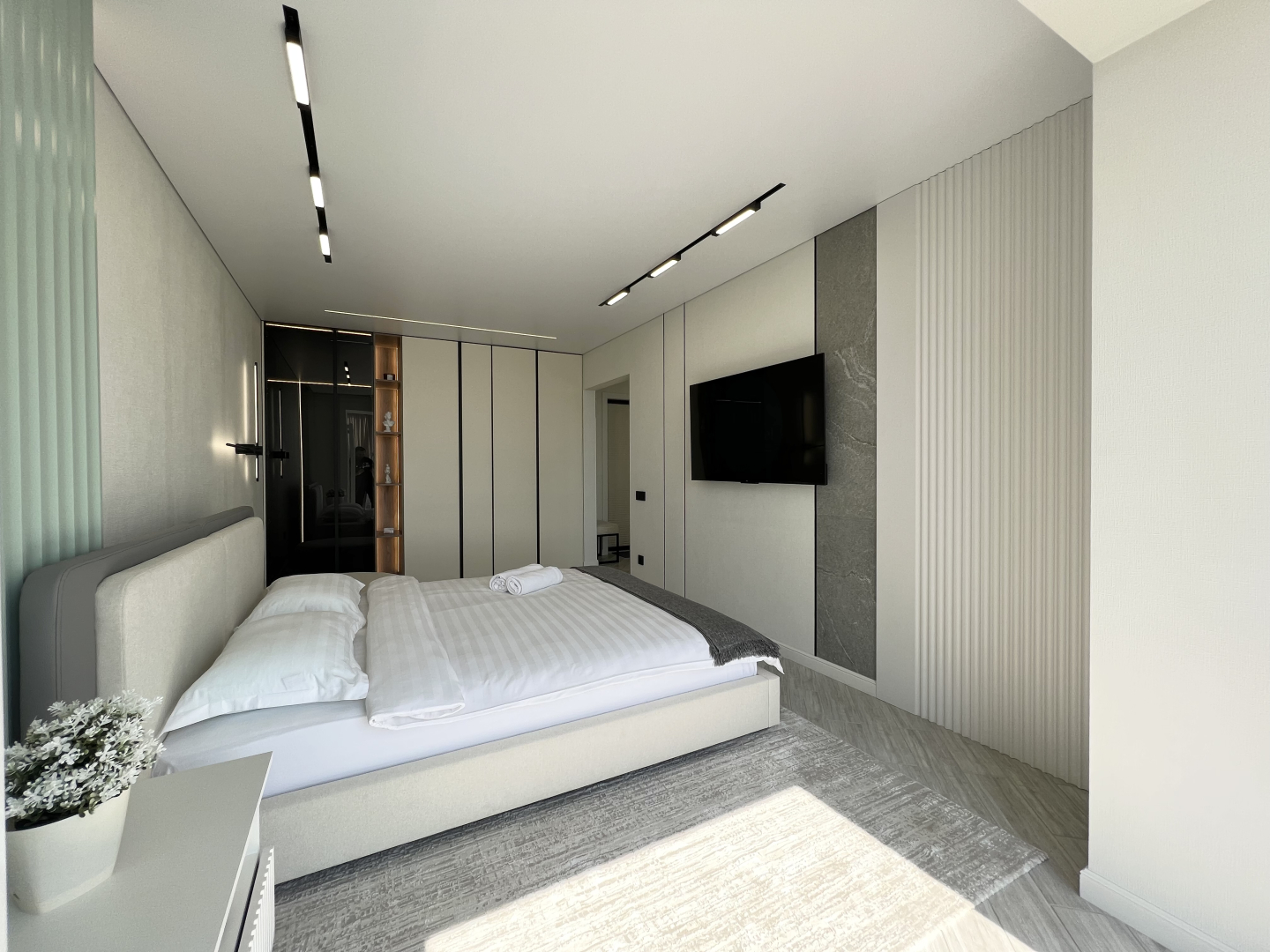 Апартаменты на Набережной 5