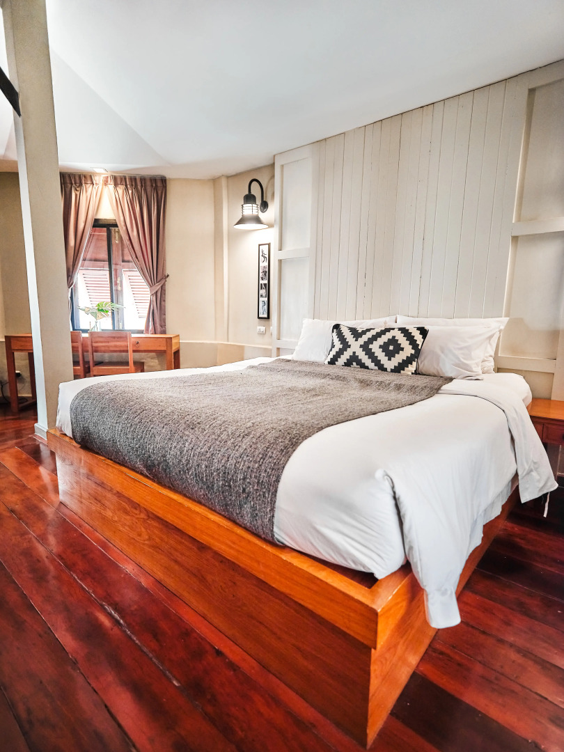 Отель Prince Theatre Heritage Stay