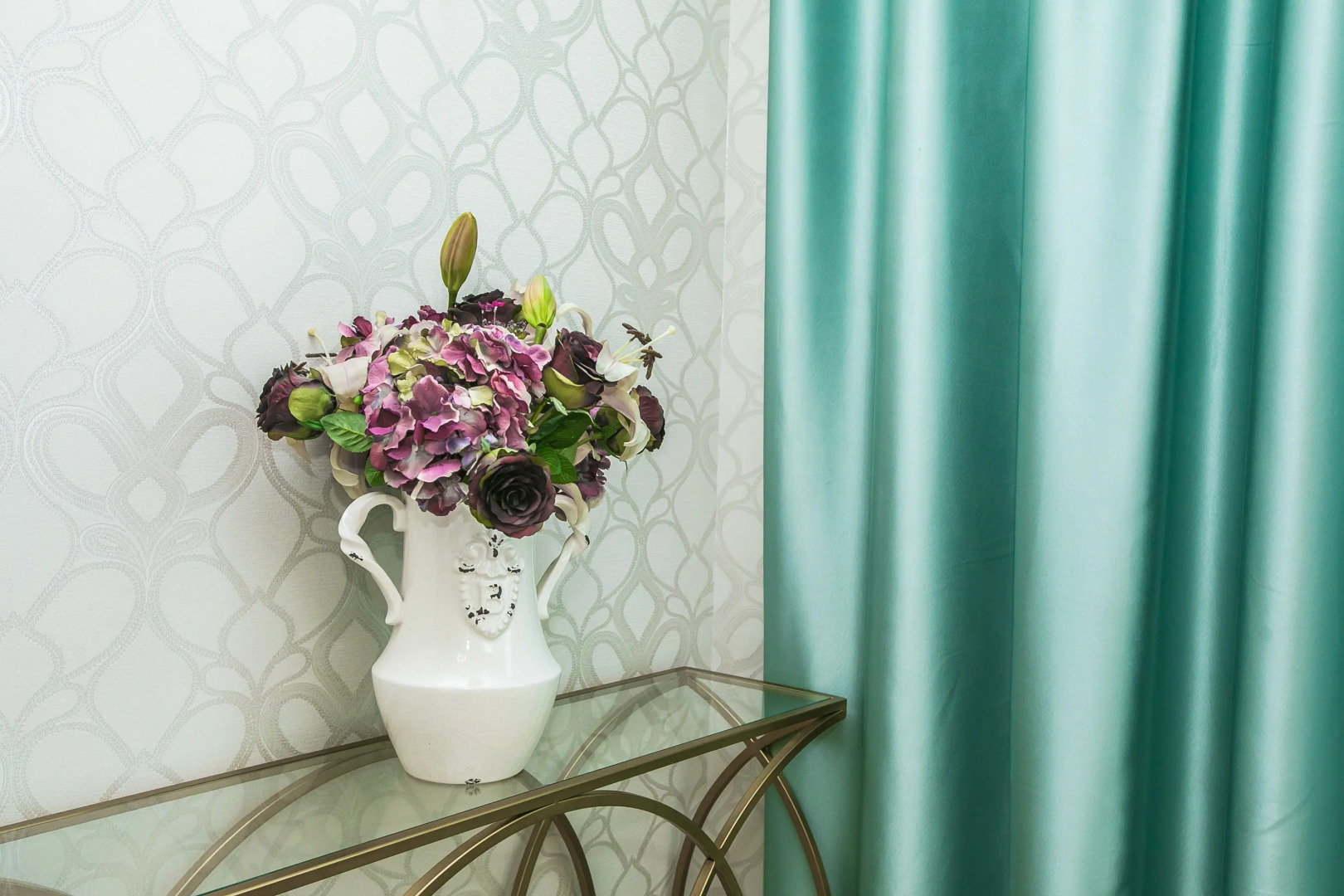 Апартаменты 3 комнатные Интернациональная 2 Центр города