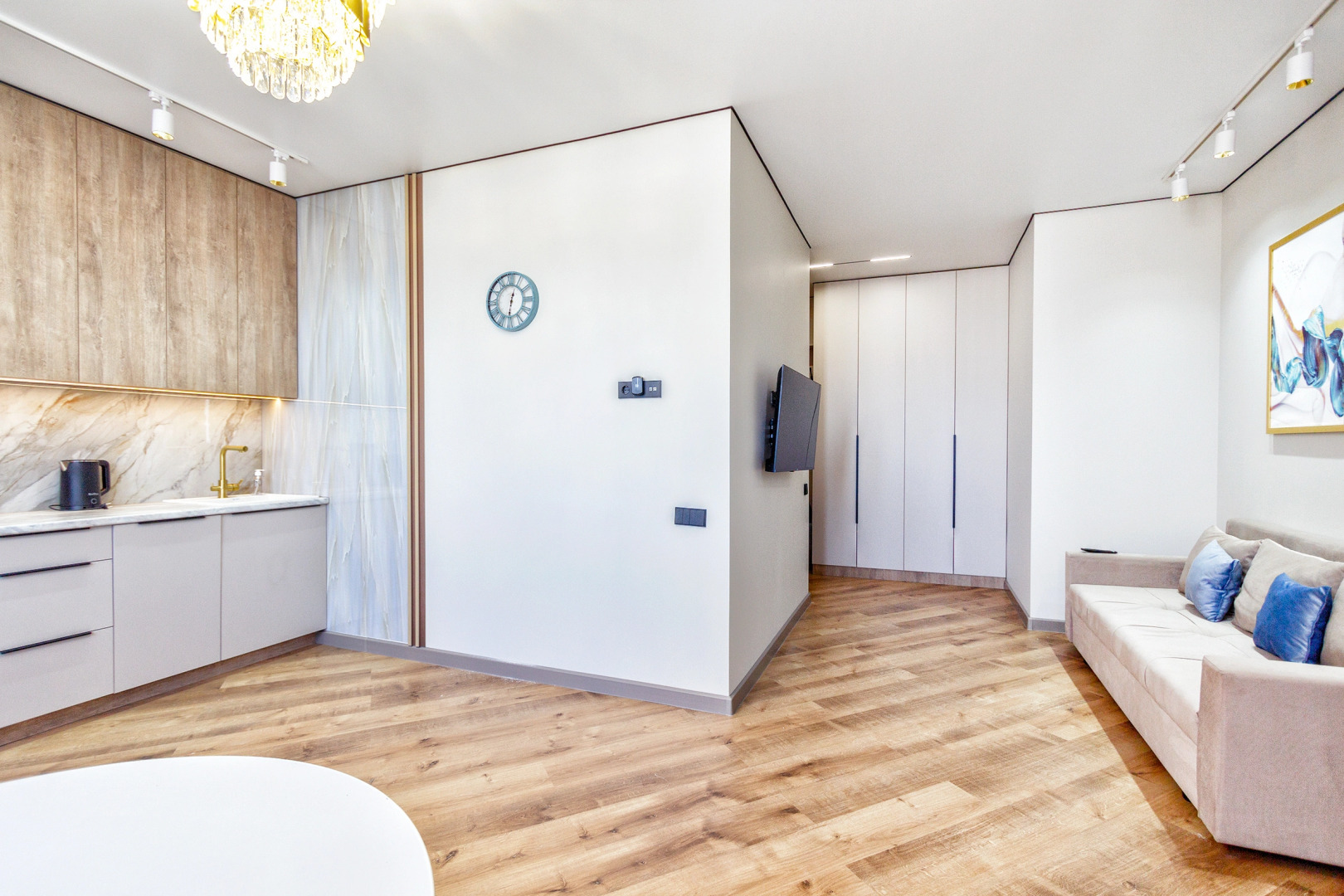 Апартаменты 40 Центр Вид на Город Рядом Метро и Арбат