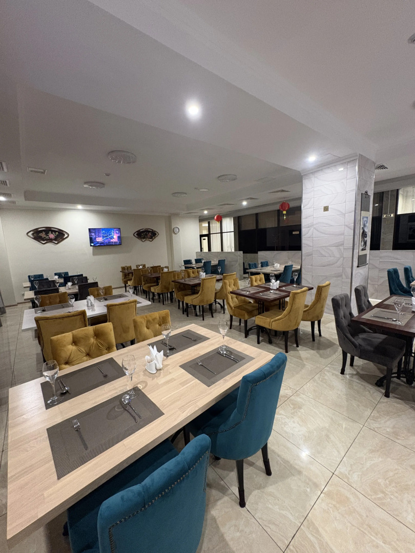 Отель Кунь Лунь