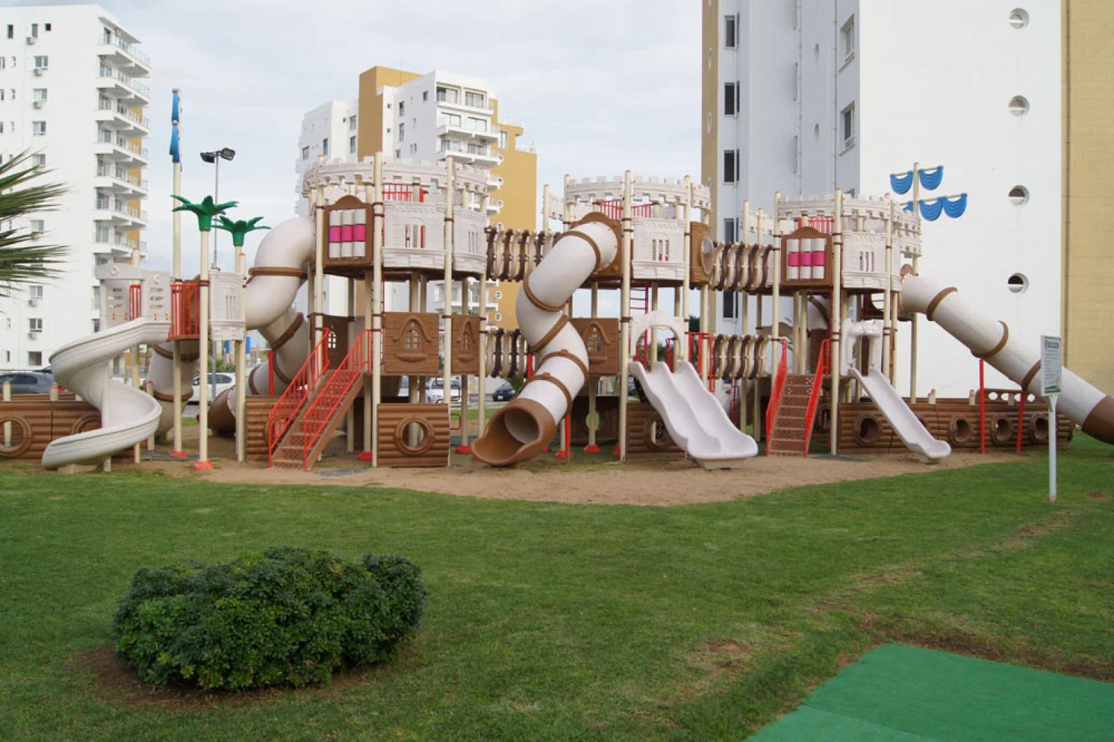 Апартаменты House of the Sun