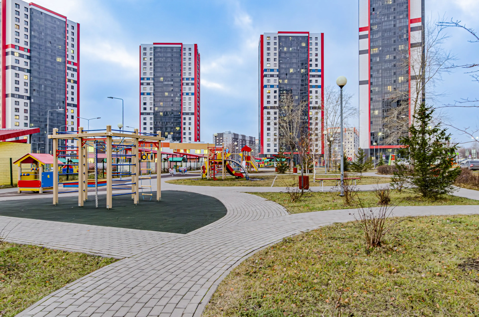 Квартира на Родины 24В