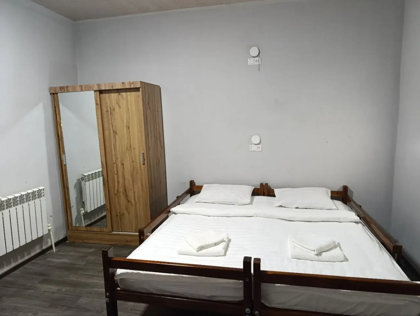 Хостел Caravan Hostel