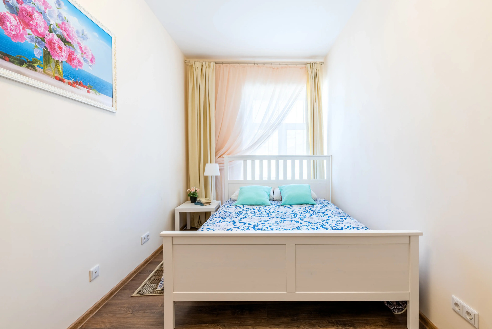 Апартаменты У Храма Спаса на Крови