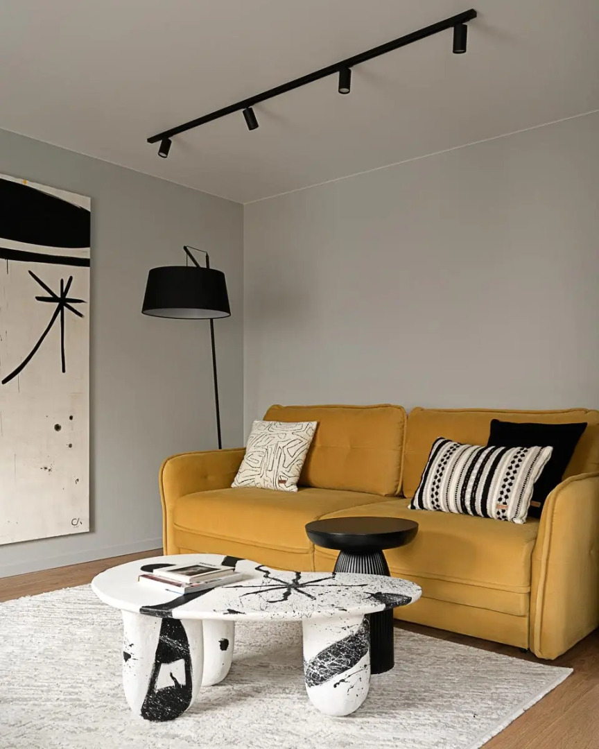 Апартаменты Moca 120 кв.м в Тихом Сквере на Невском Проспекте с Видом на Церковь св. Екатерины