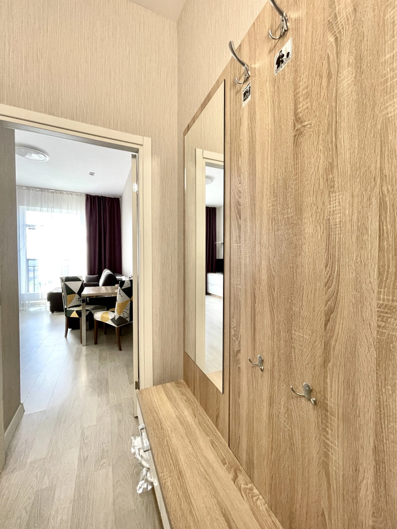 Апартаменты современные недалеко от аэропорта