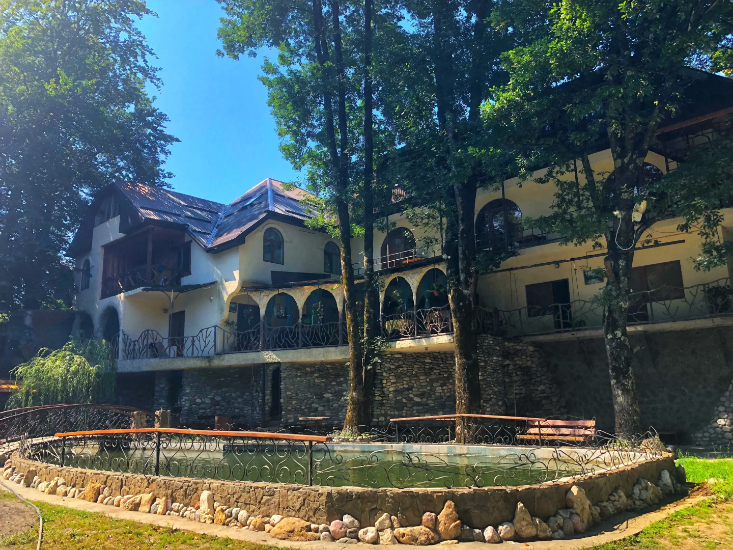 Отель Гостиничный комплекс Эдем