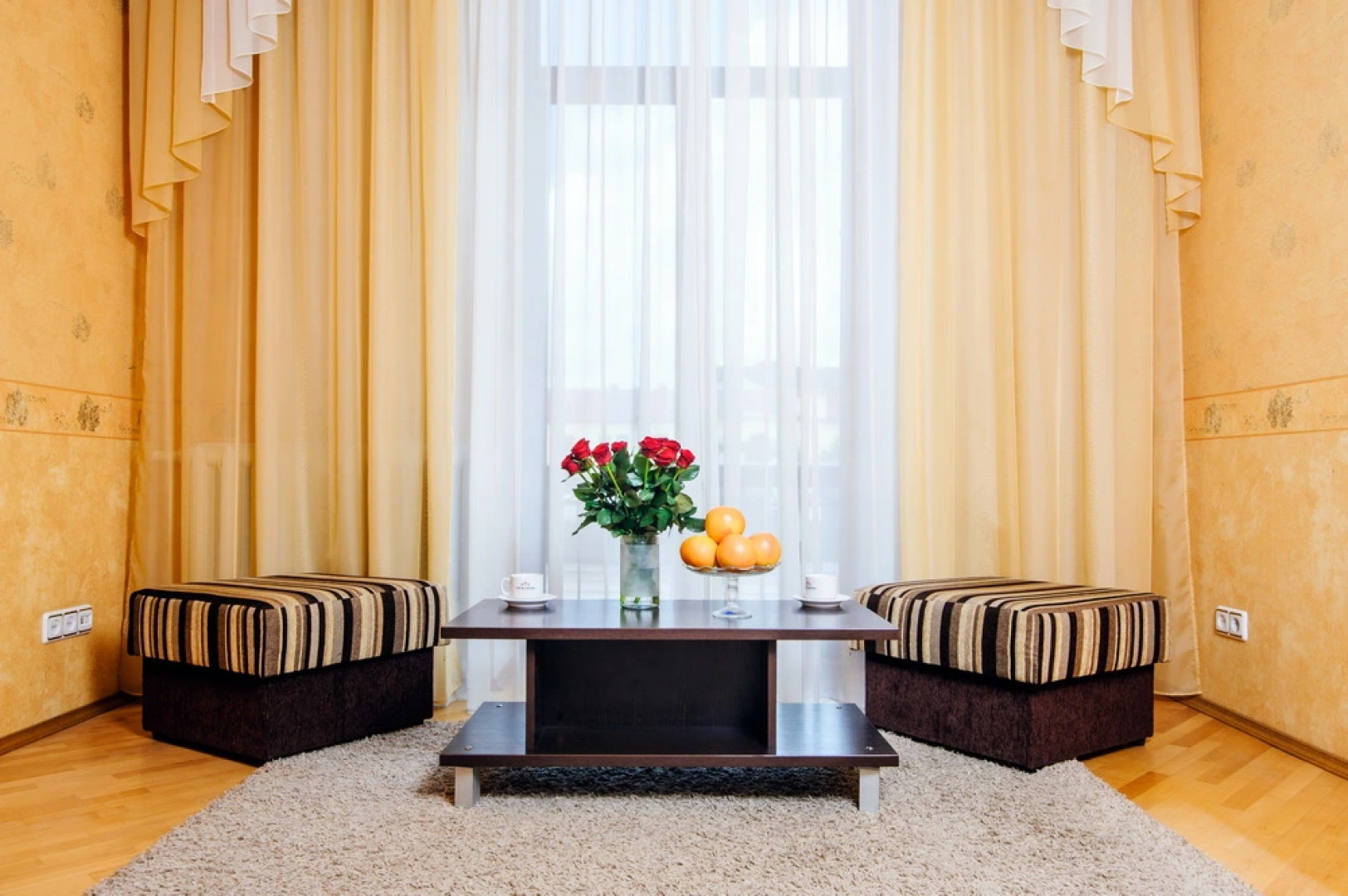 Апартаменты возле ГУМа