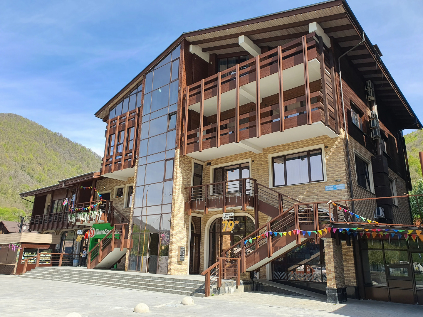 Апартаменты с панорамным видом на горы. Эсто-Садок. Жить в горах