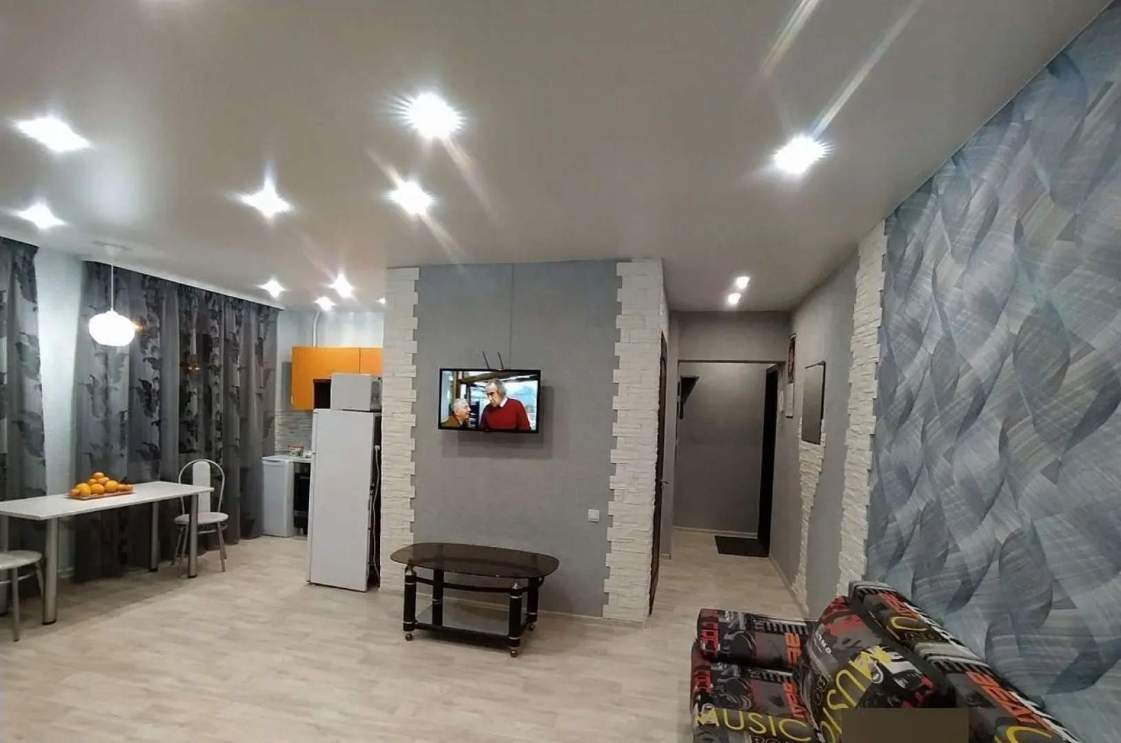 Апартаменты на Базстроевской, 22