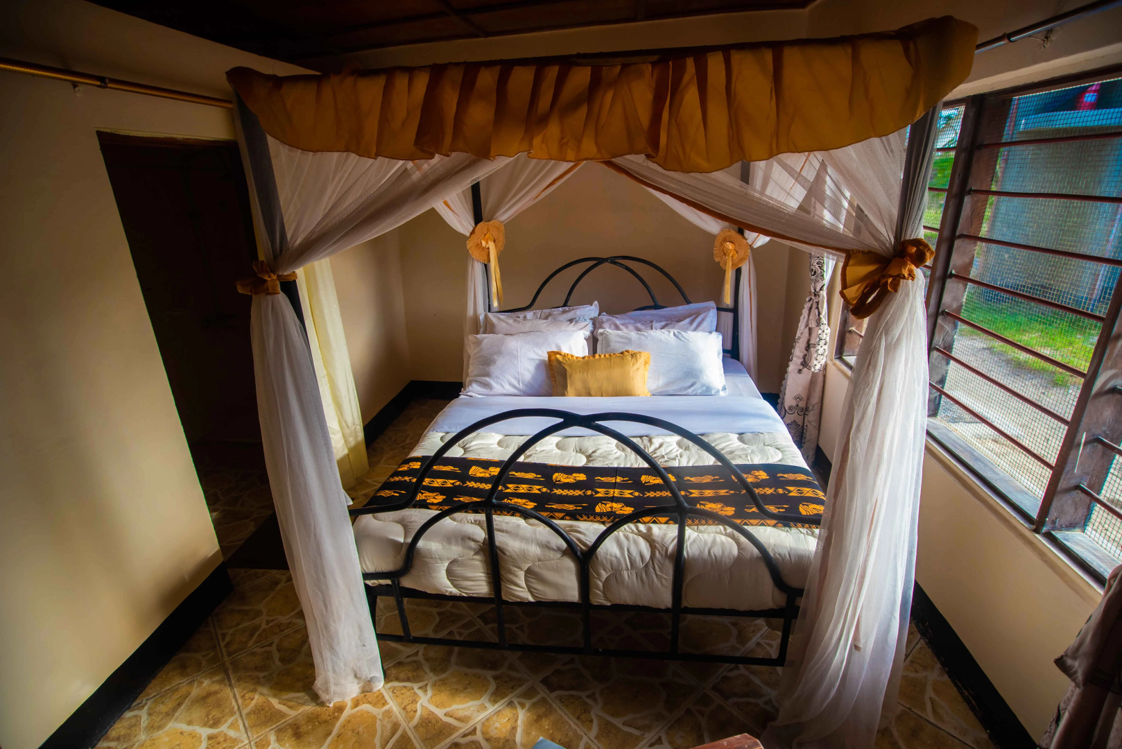 Коттеджи Tanganyika Coastal Campsite