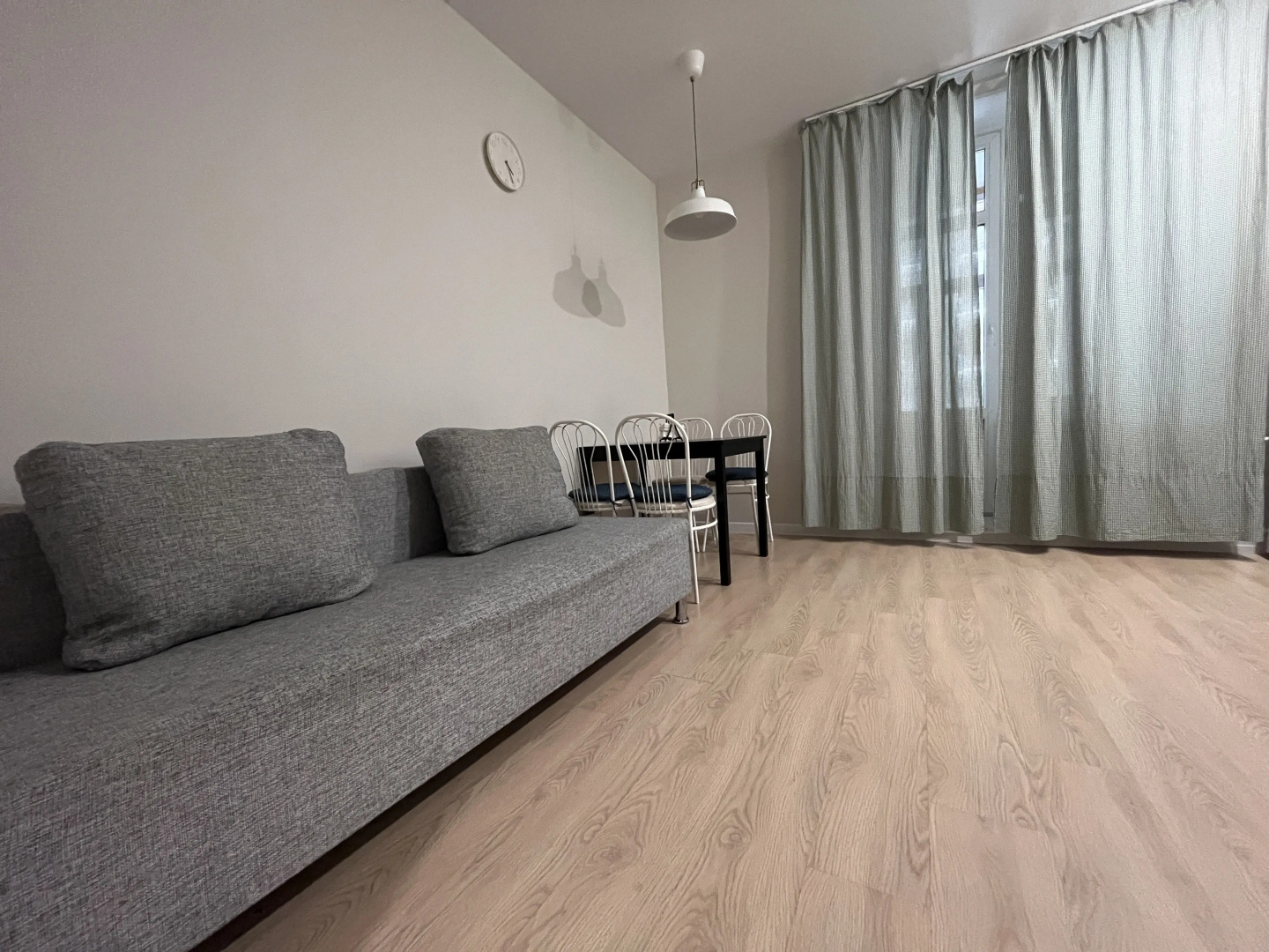 Квартира тихая Двушка на Ріхтера