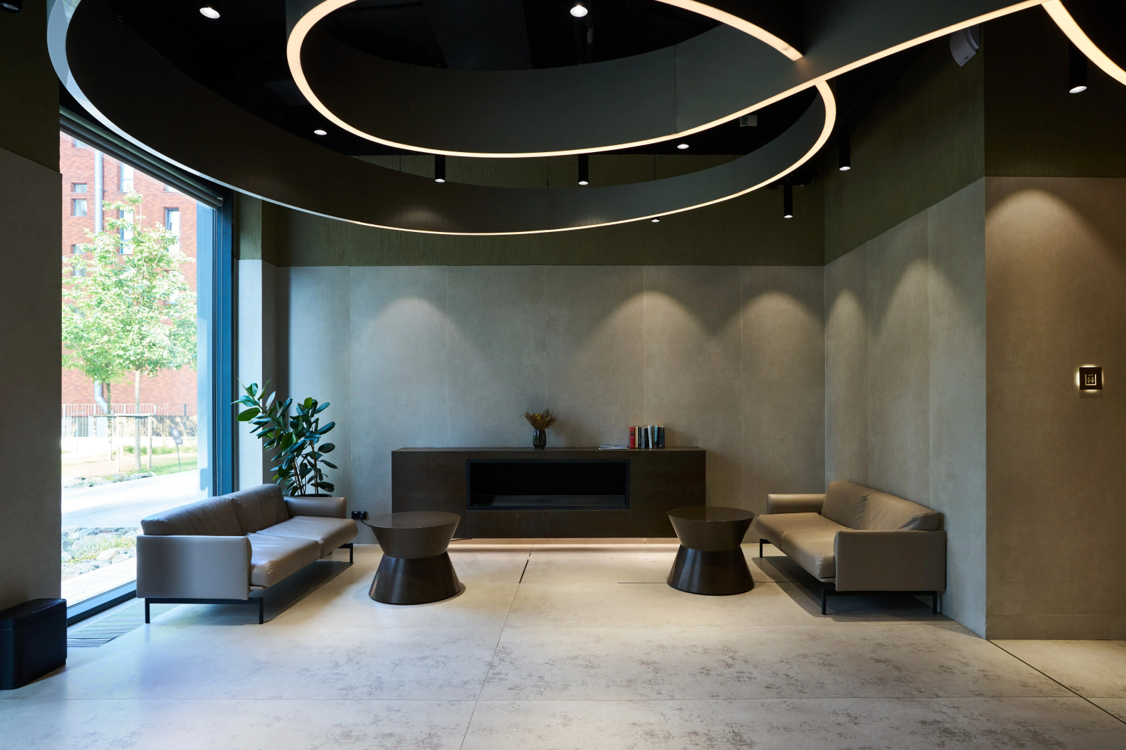 Апартаменты Уютные на Новоданиловской Набережной-1