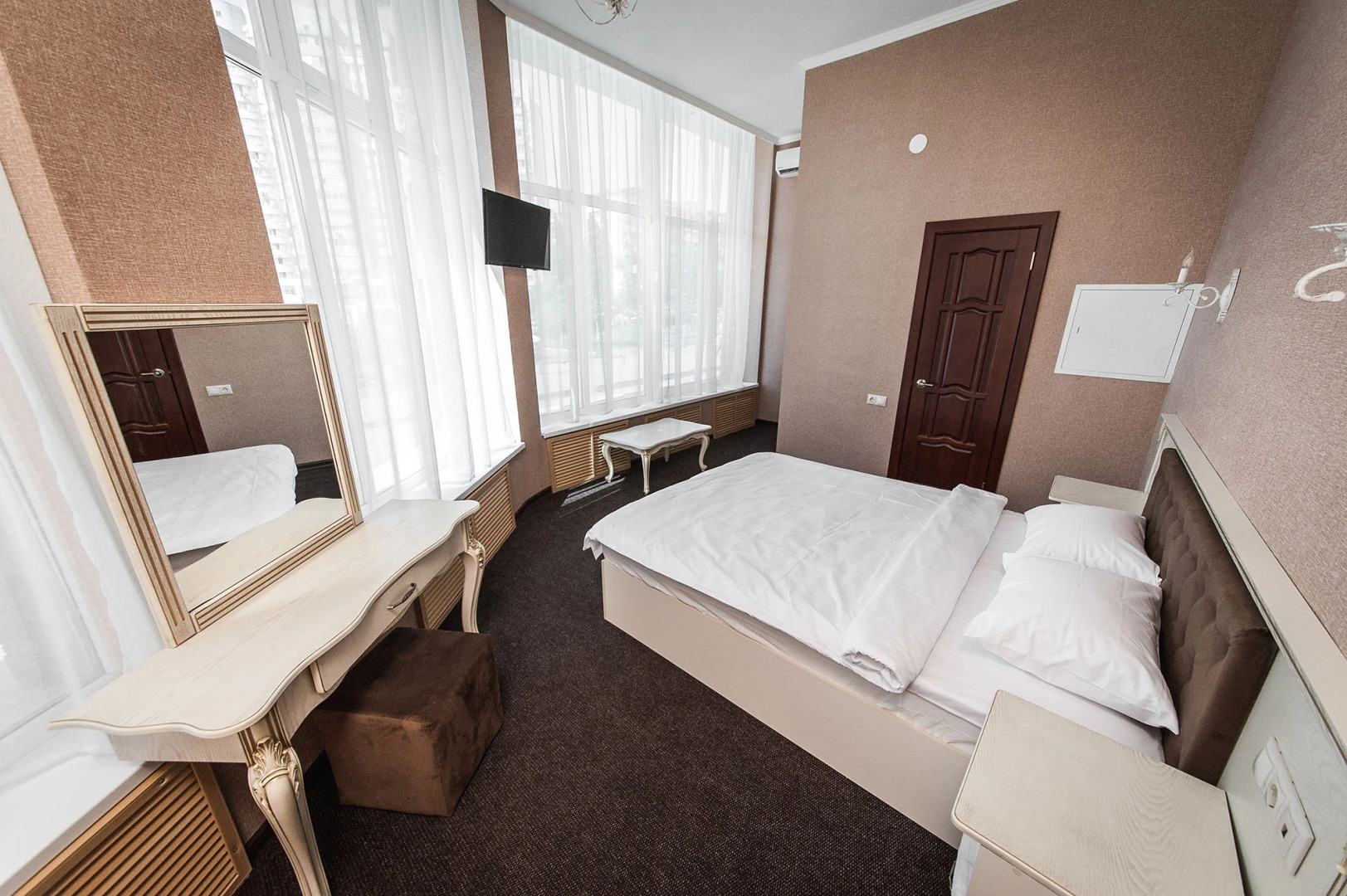 Отель Кураж