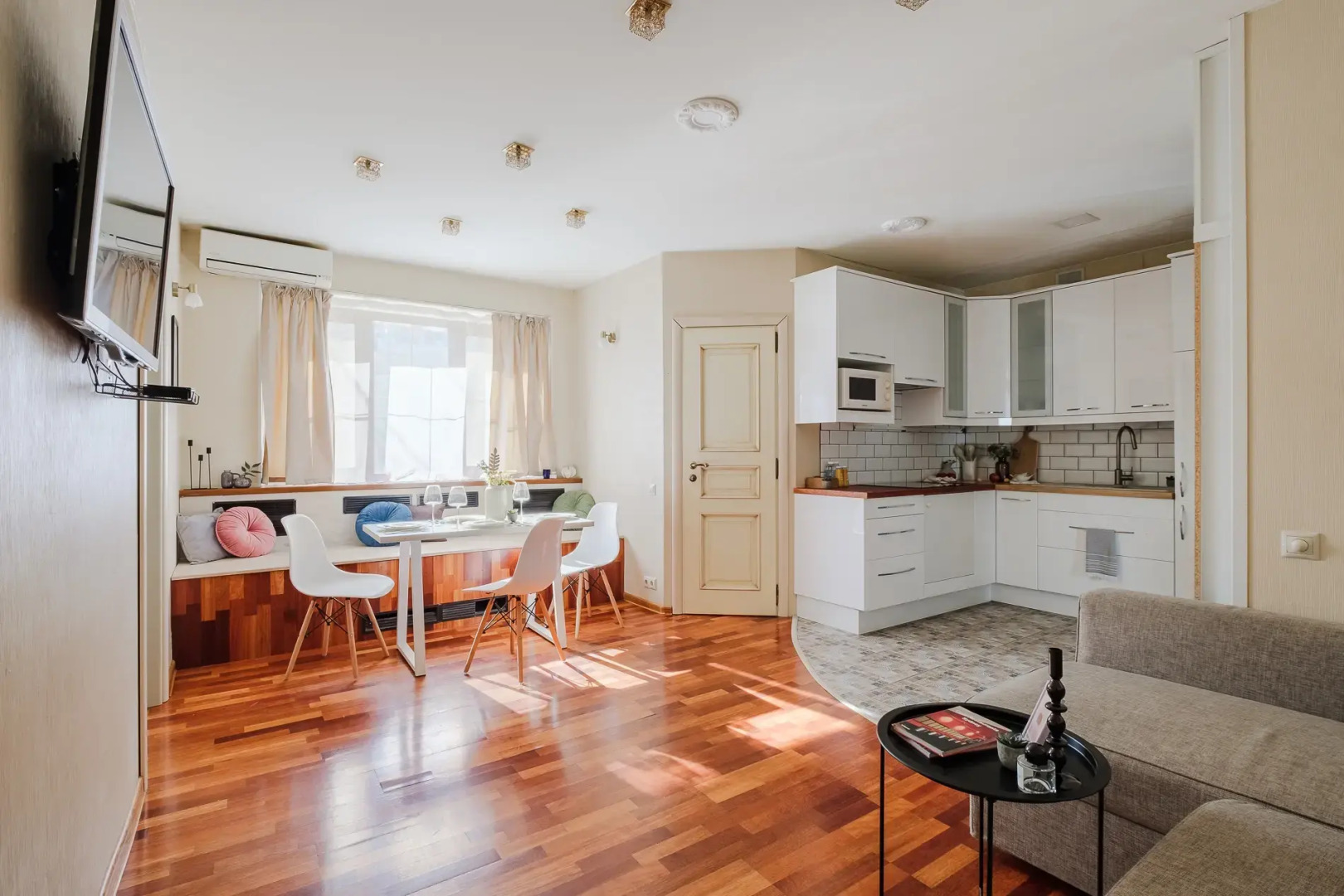 Апартаменты Life Apartments 2комнатные