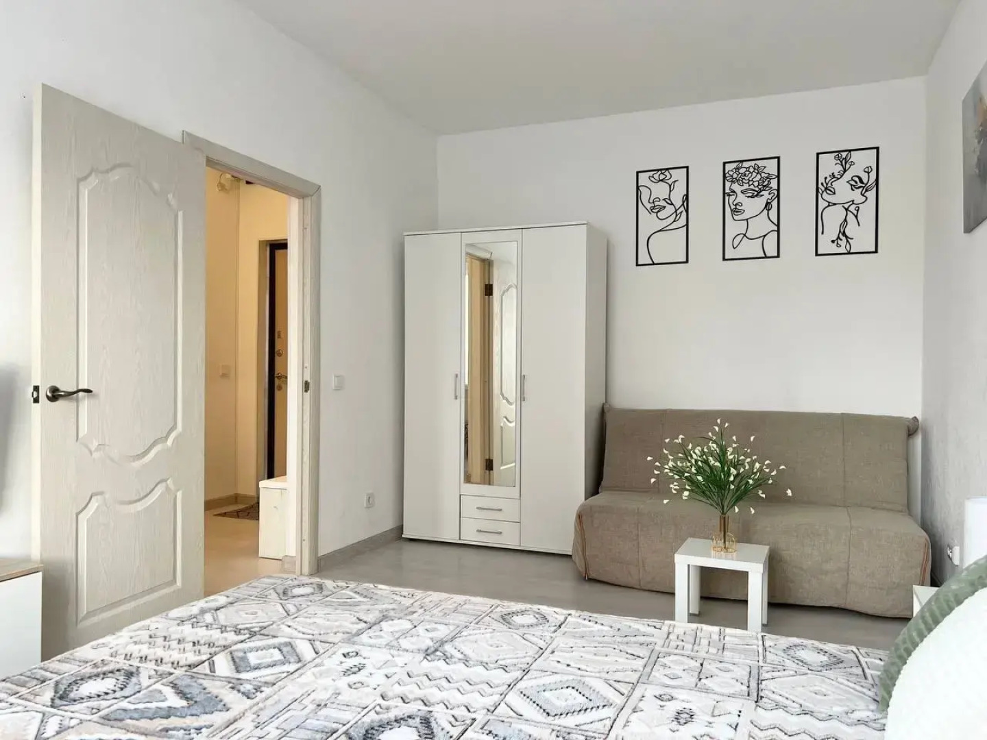 Квартира Всё важное рядом! Метро, ТЦ, больница им. РР.Вредена